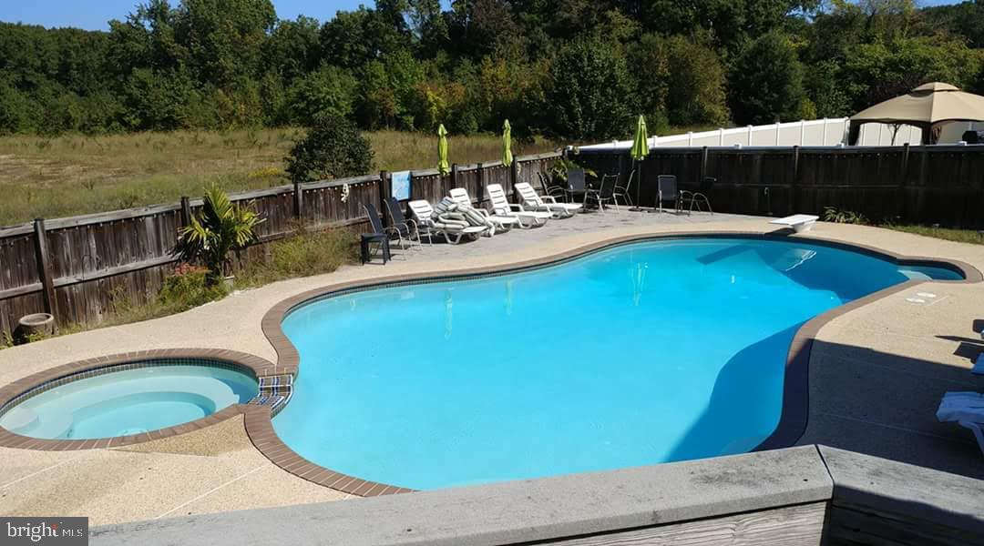 GREENS PISCATAWAY - Residential