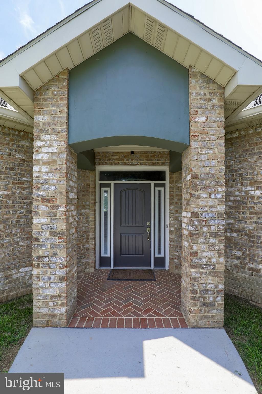 Photo of 1001 SHADOWSTONE DR, LANCASTER, PA 17603 (MLS # PALA2037438)