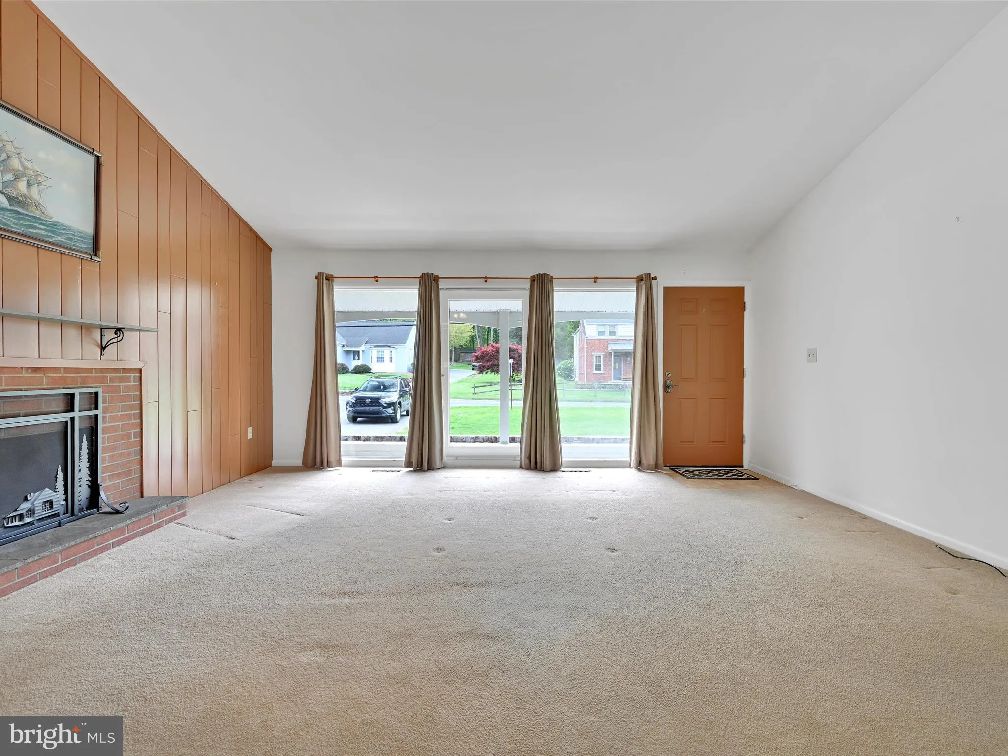 Lancaster, Pennsylvania 17601, United States, 3 Bedrooms Bedrooms, ,2 BathroomsBathrooms,Residential,Pending,118084