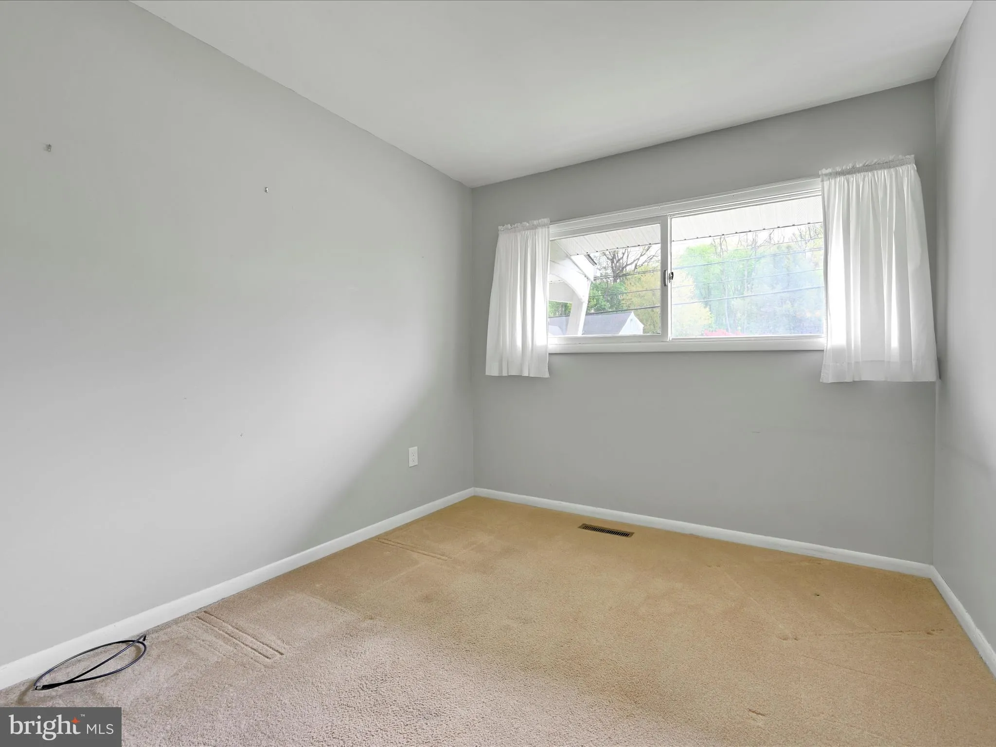 Lancaster, Pennsylvania 17601, United States, 3 Bedrooms Bedrooms, ,2 BathroomsBathrooms,Residential,Pending,118084