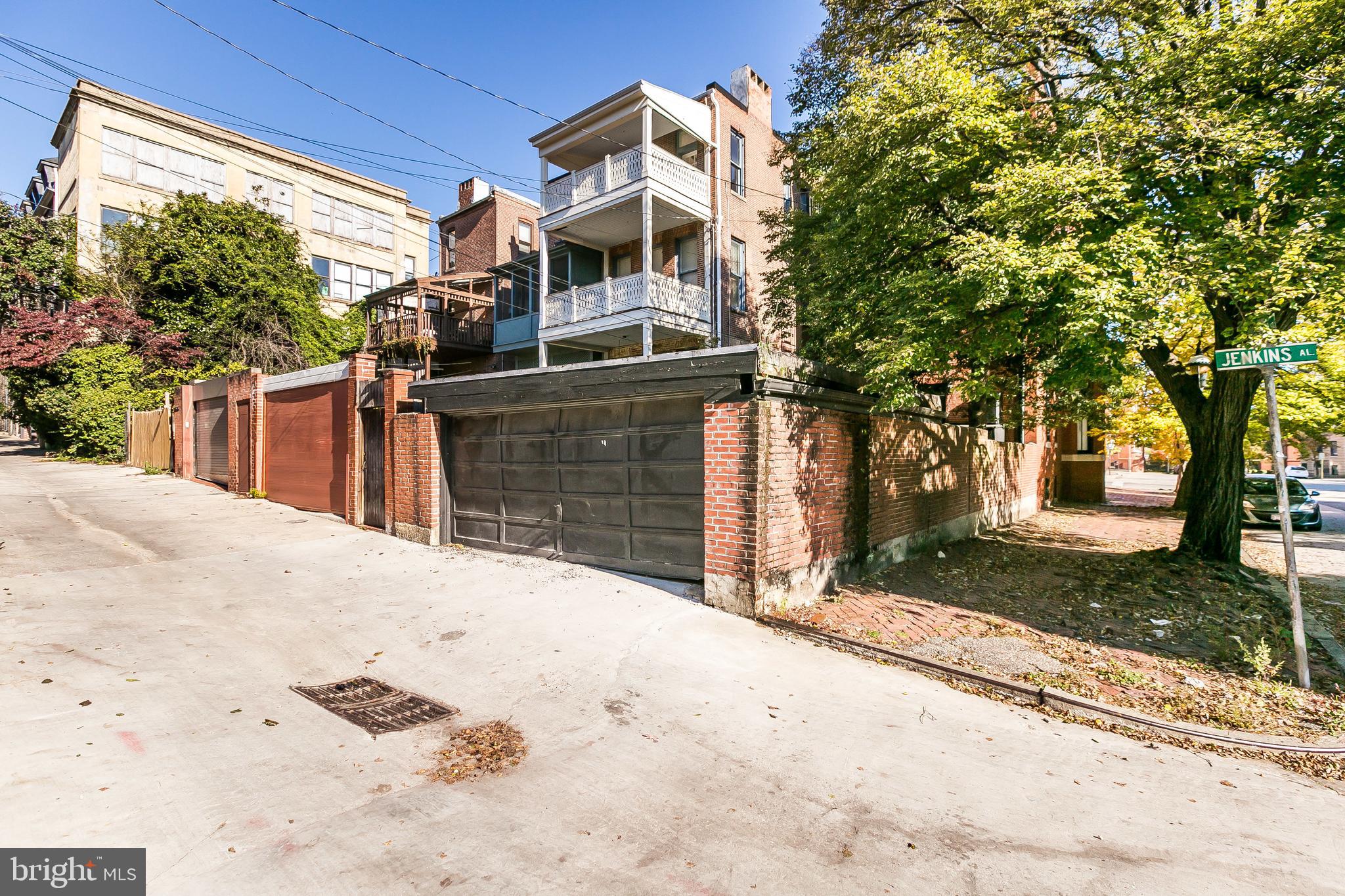 BOLTON HILL HISTORIC DISTRICT - Residential Lease