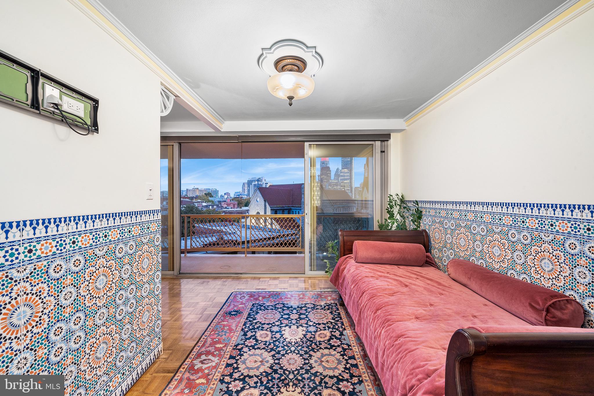 ART MUSEUM AREA - Residential