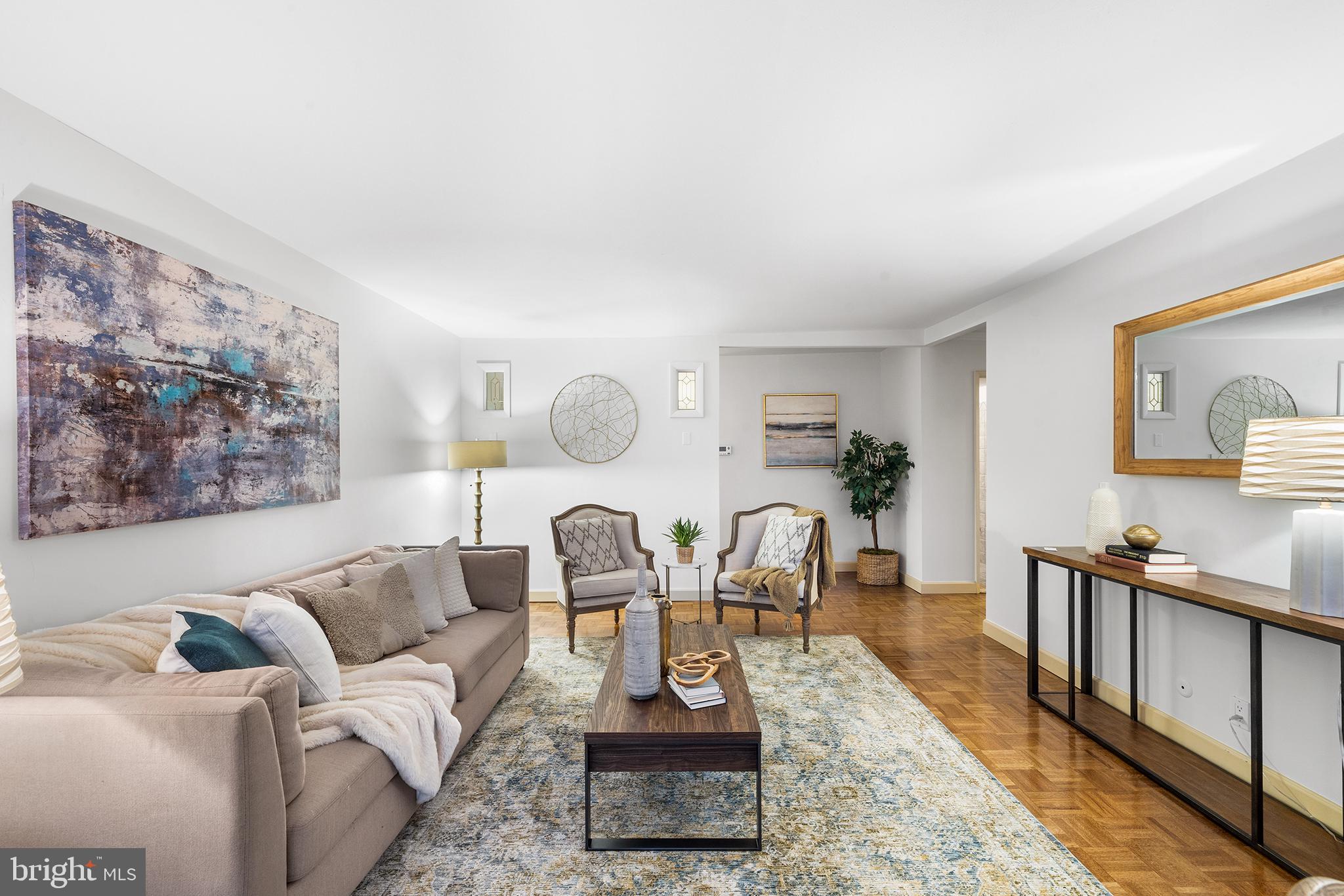 ART MUSEUM AREA - Residential