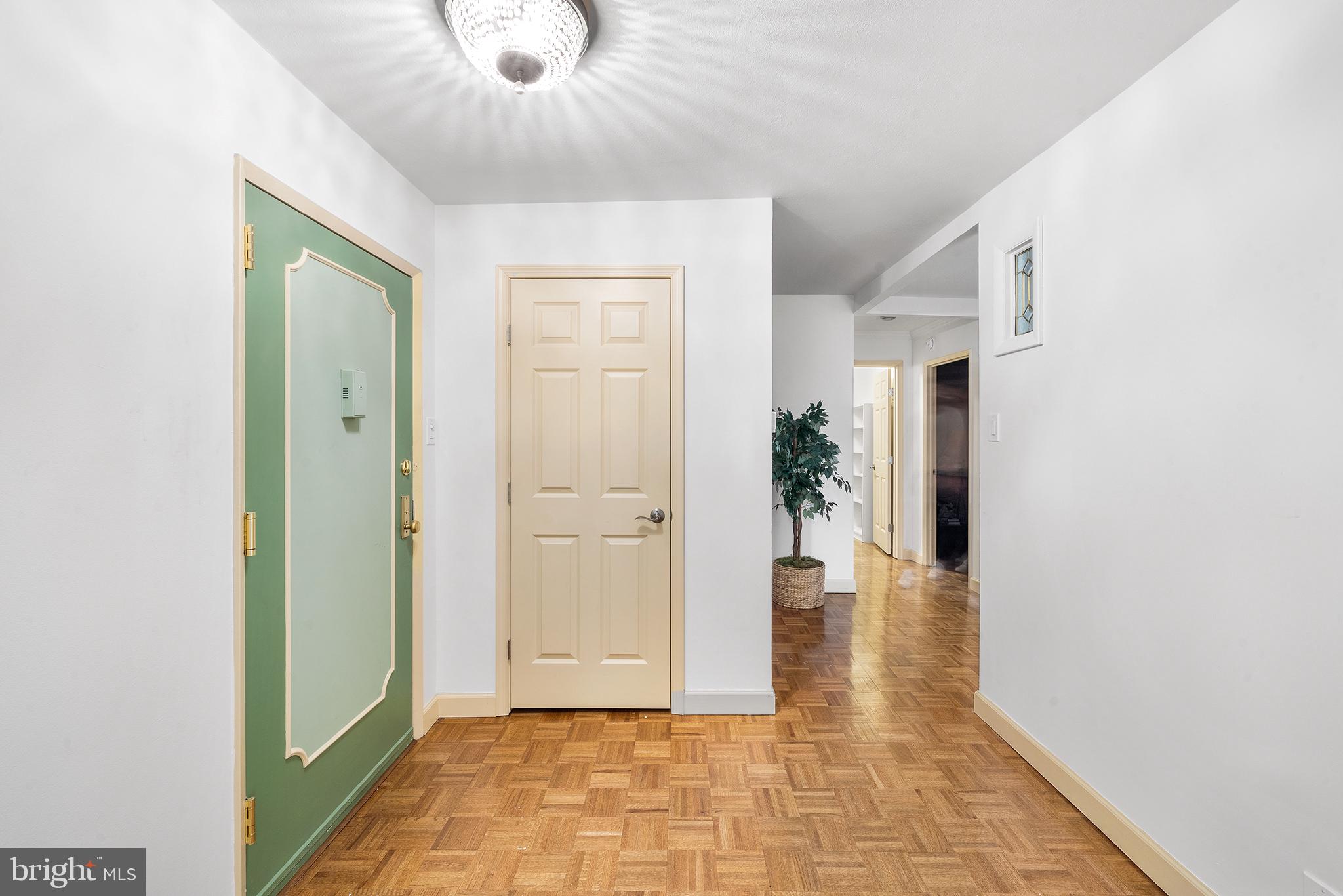 ART MUSEUM AREA - Residential