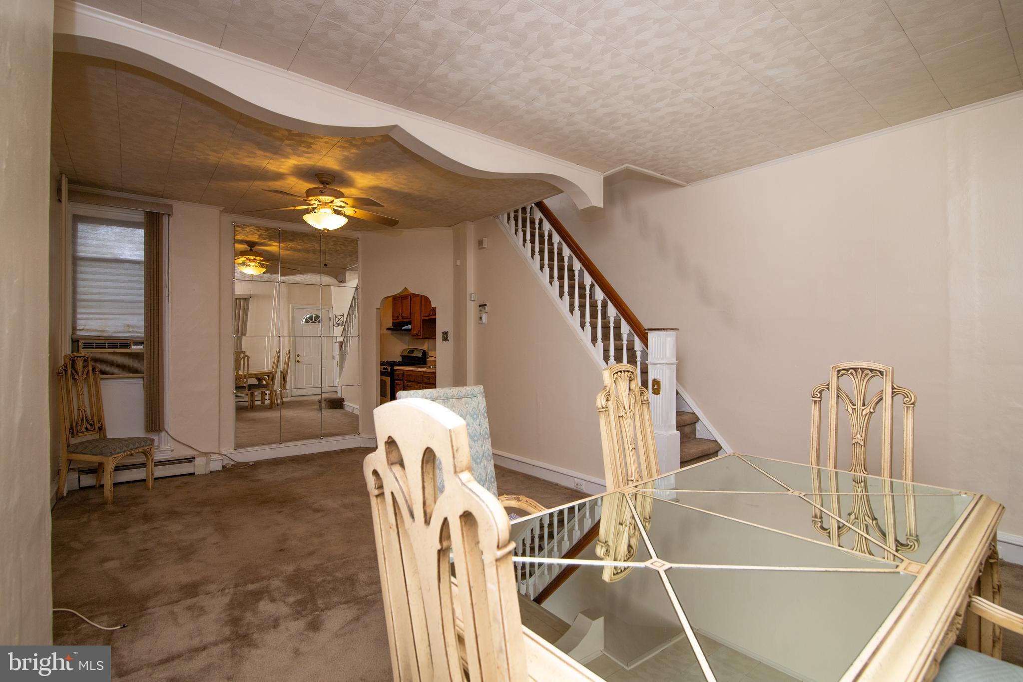 1452 N ALLISON STREET