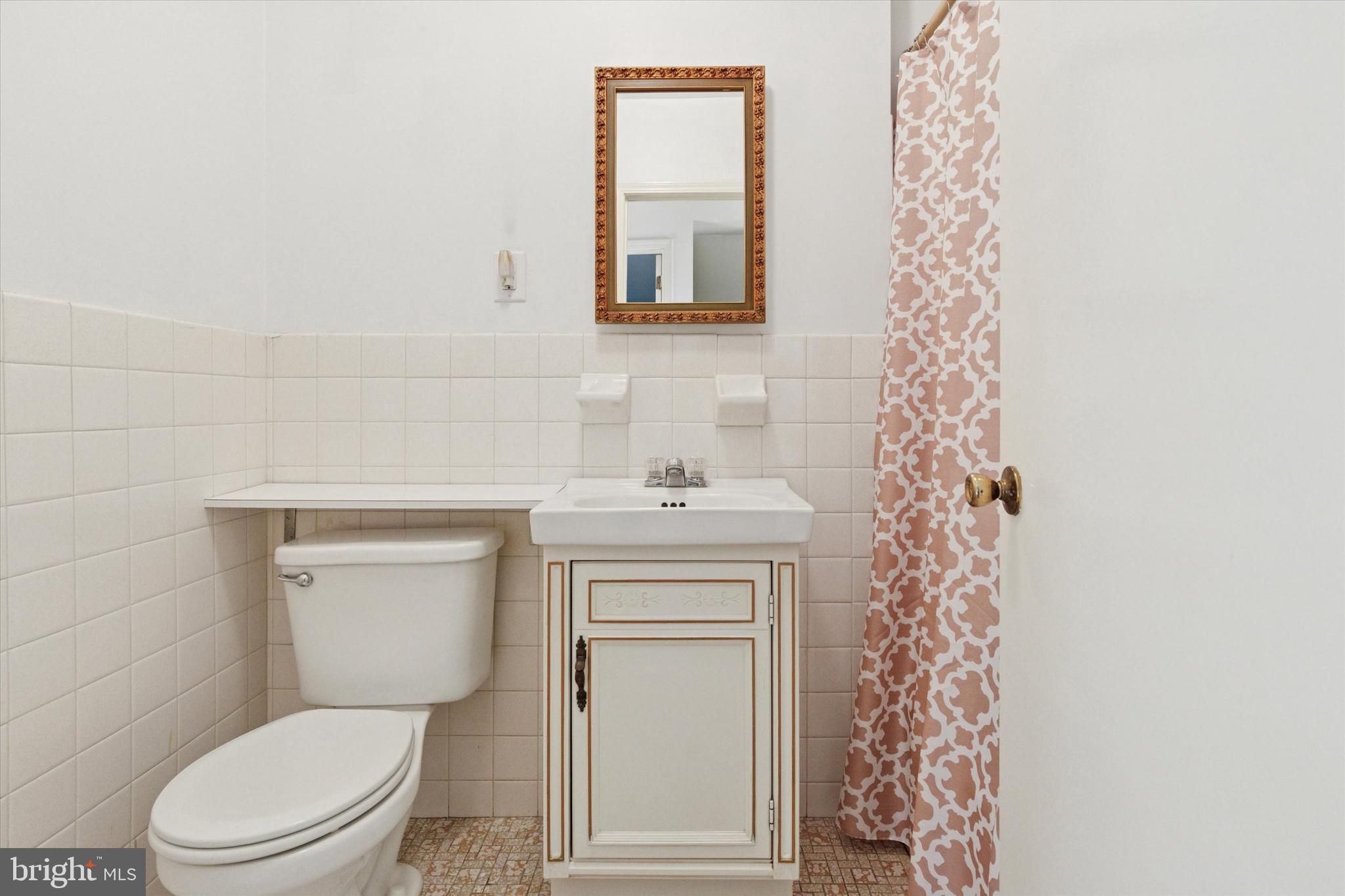 FLOURTOWN - Residential