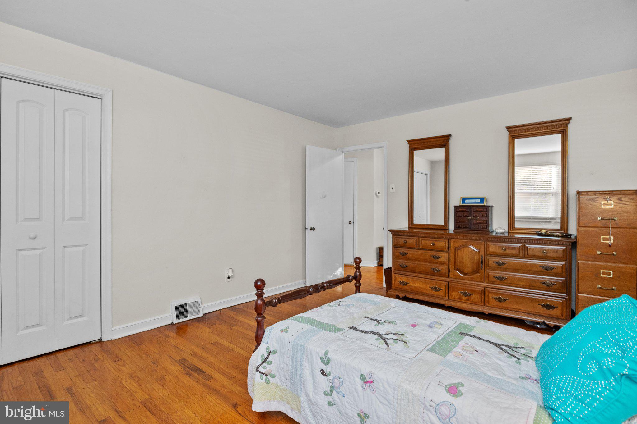 ENFIELD - Residential