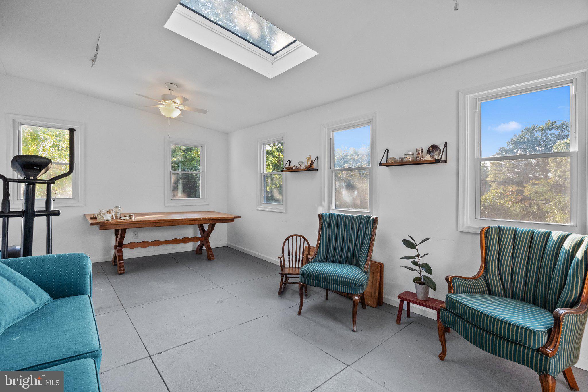 ENFIELD - Residential