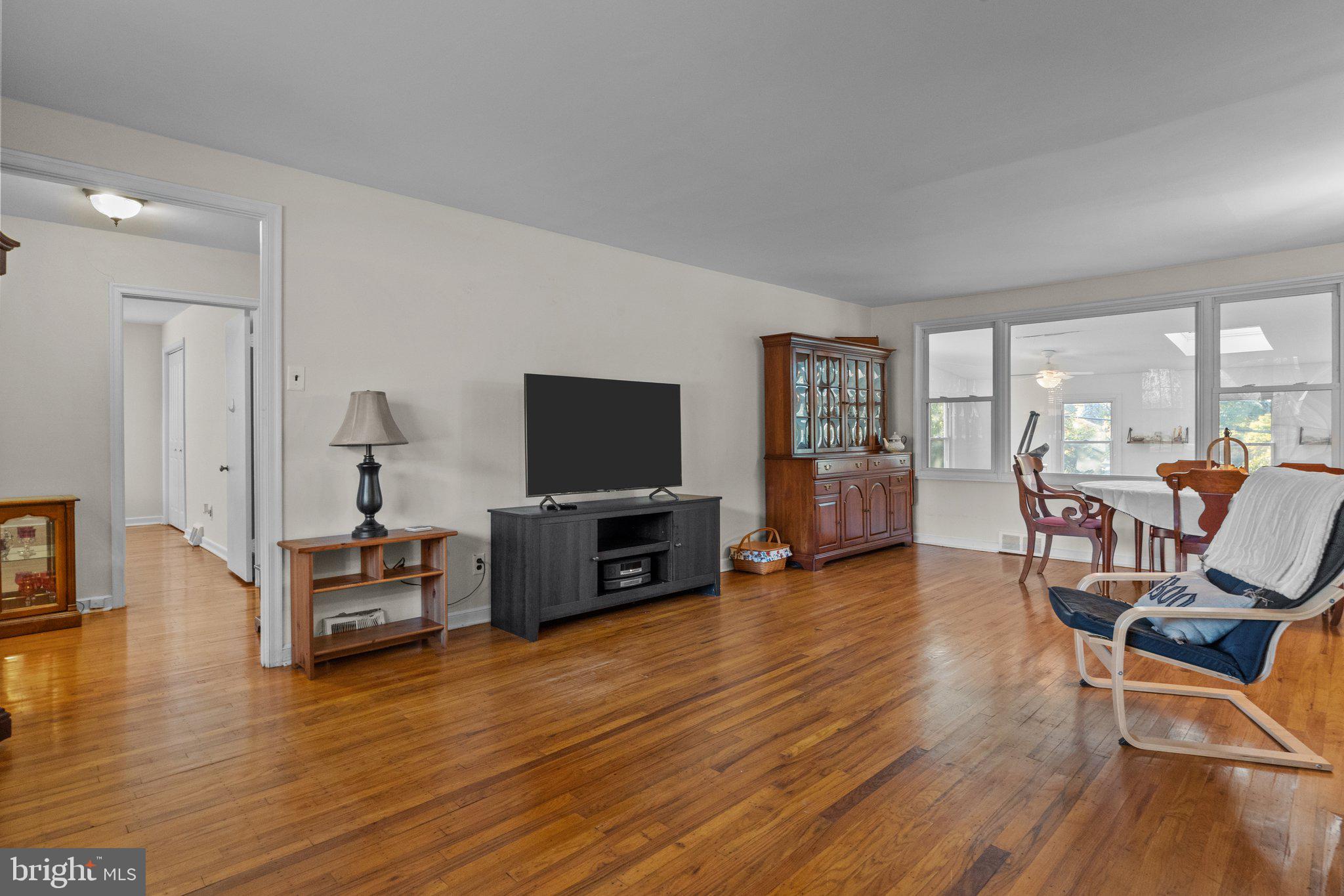 ENFIELD - Residential