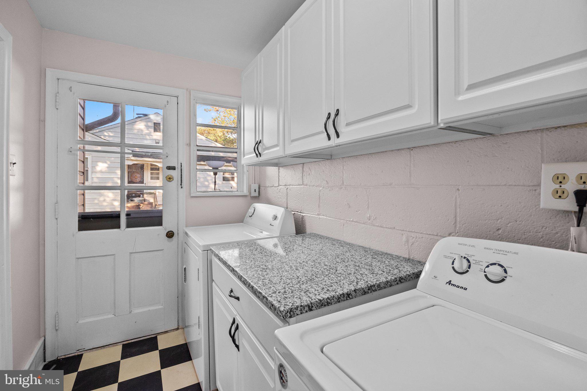 ENFIELD - Residential