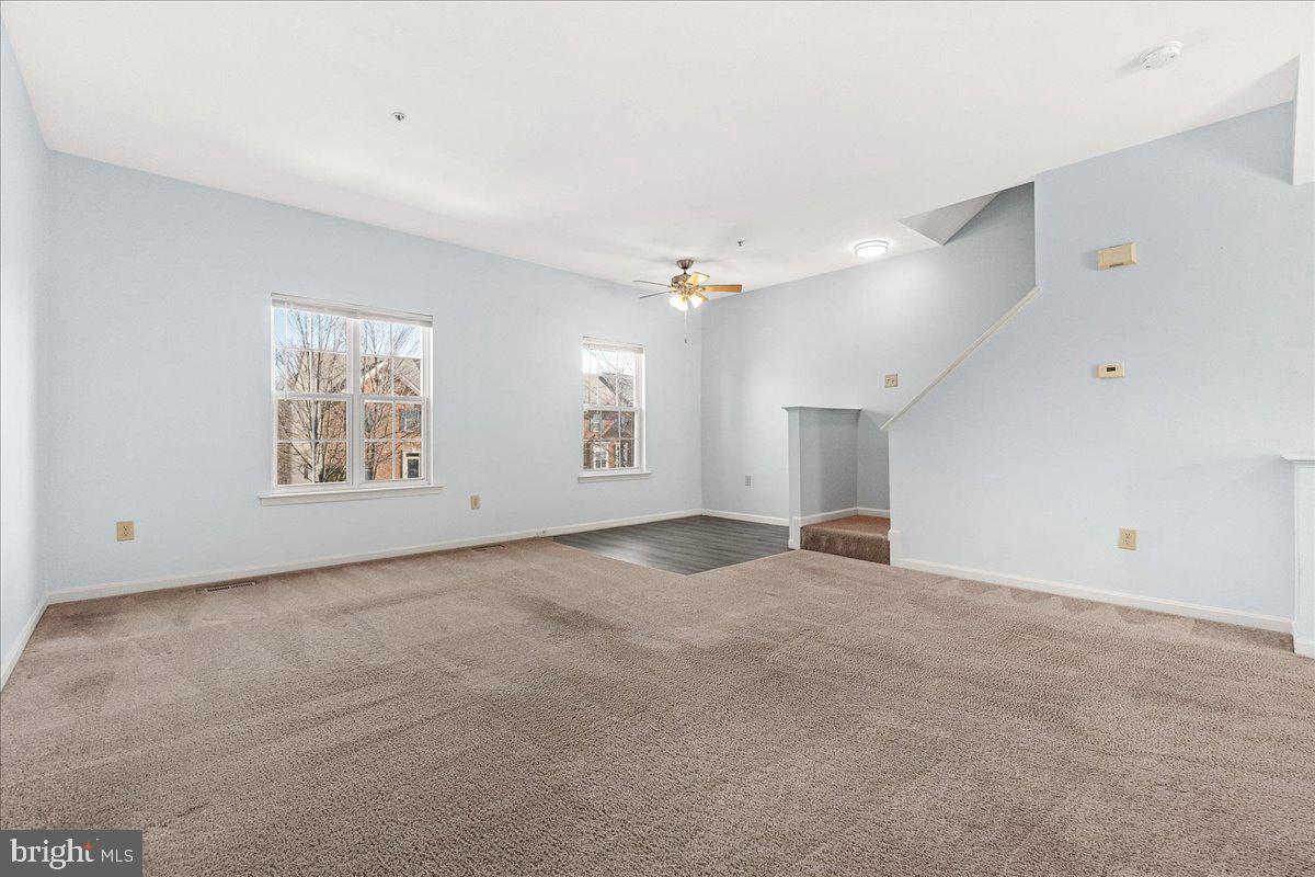 TWIN ARCH CROSSING - Residential