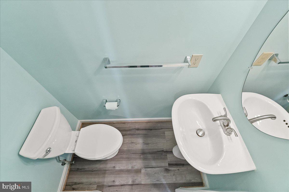 TWIN ARCH CROSSING - Residential