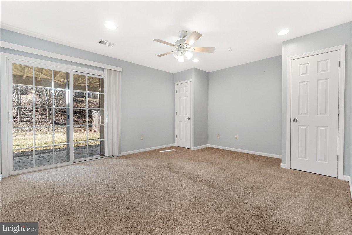 TWIN ARCH CROSSING - Residential