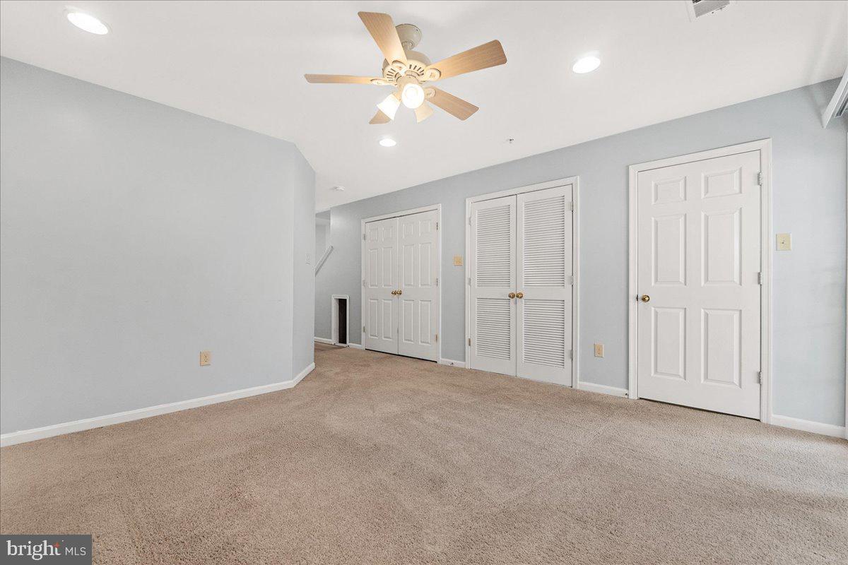 TWIN ARCH CROSSING - Residential