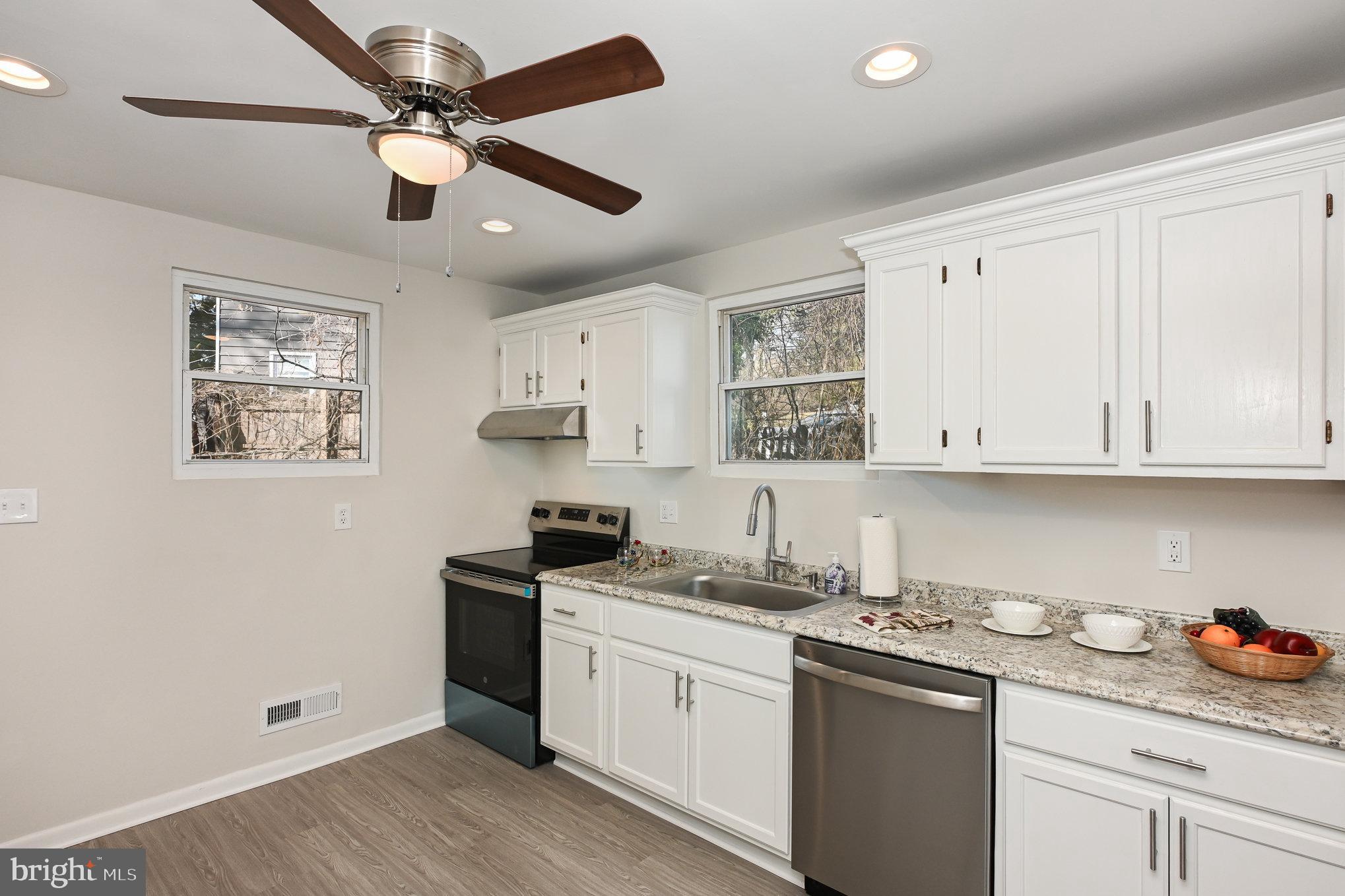 THE MEADOWS - Residential