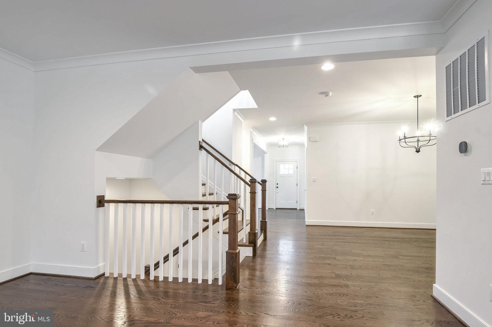 RIDGEVIEW - Residential