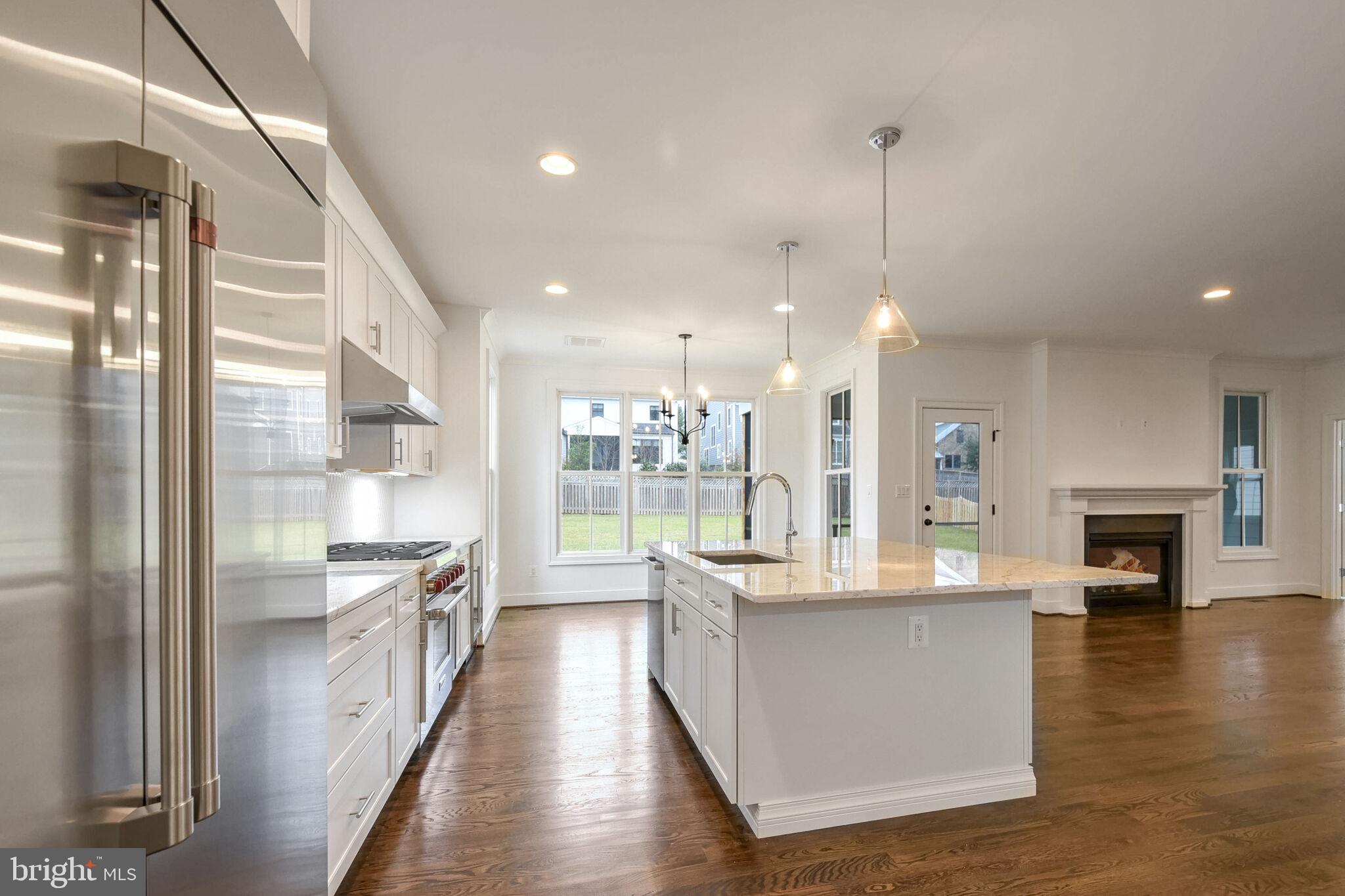 RIDGEVIEW - Residential