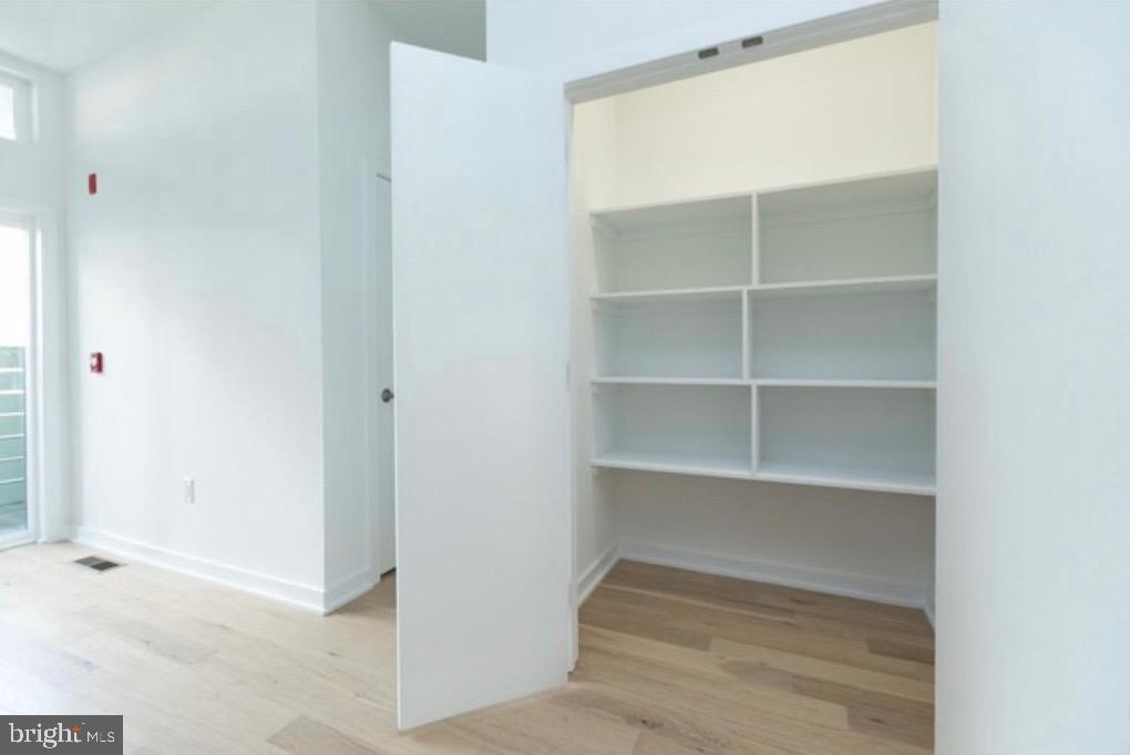 FISHTOWN - Residential Lease