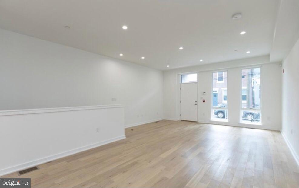 FISHTOWN - Residential Lease