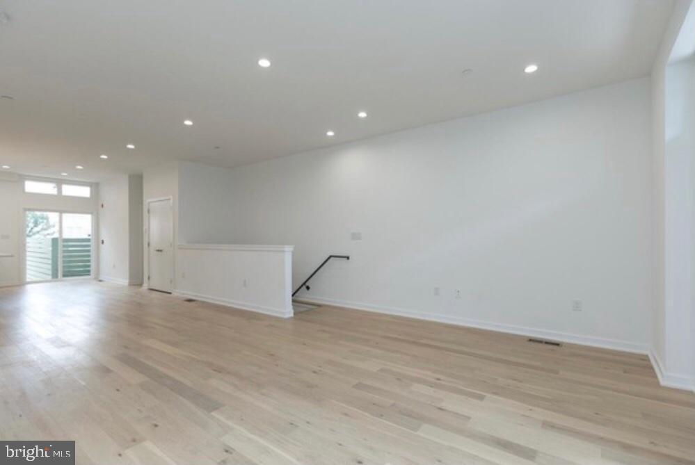 FISHTOWN - Residential Lease