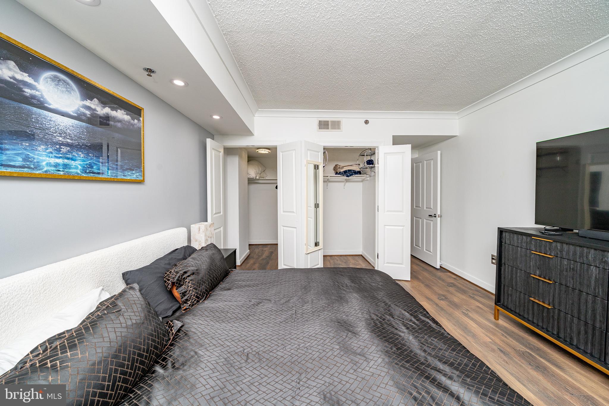 GALLERY PLACE - Residential Lease