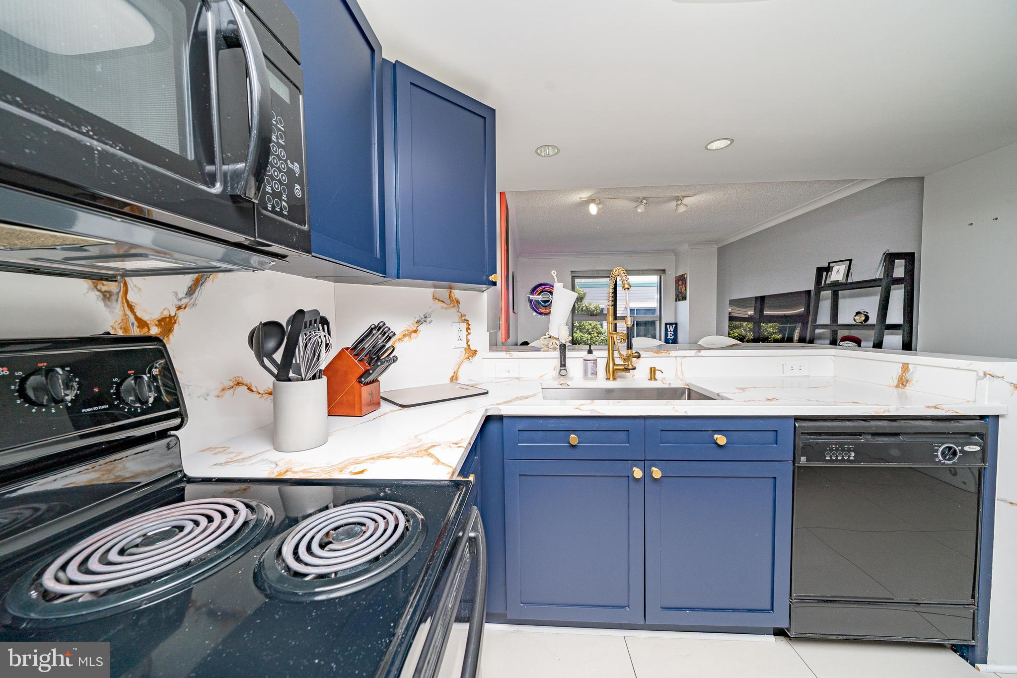 GALLERY PLACE - Residential Lease