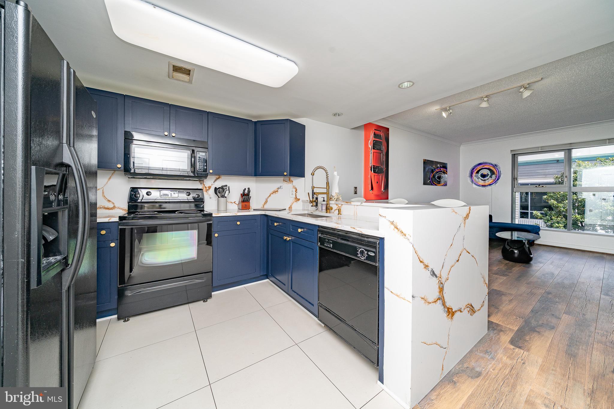 GALLERY PLACE - Residential Lease