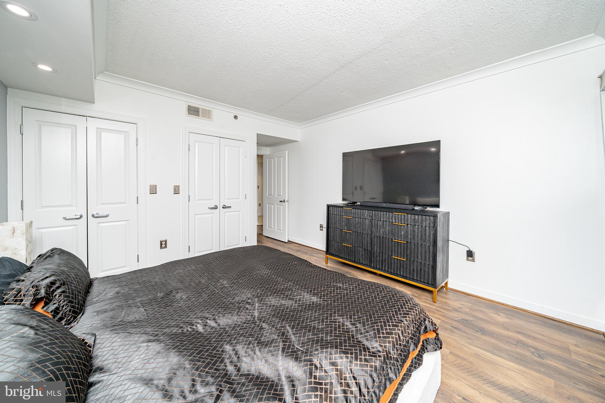 GALLERY PLACE - Residential Lease