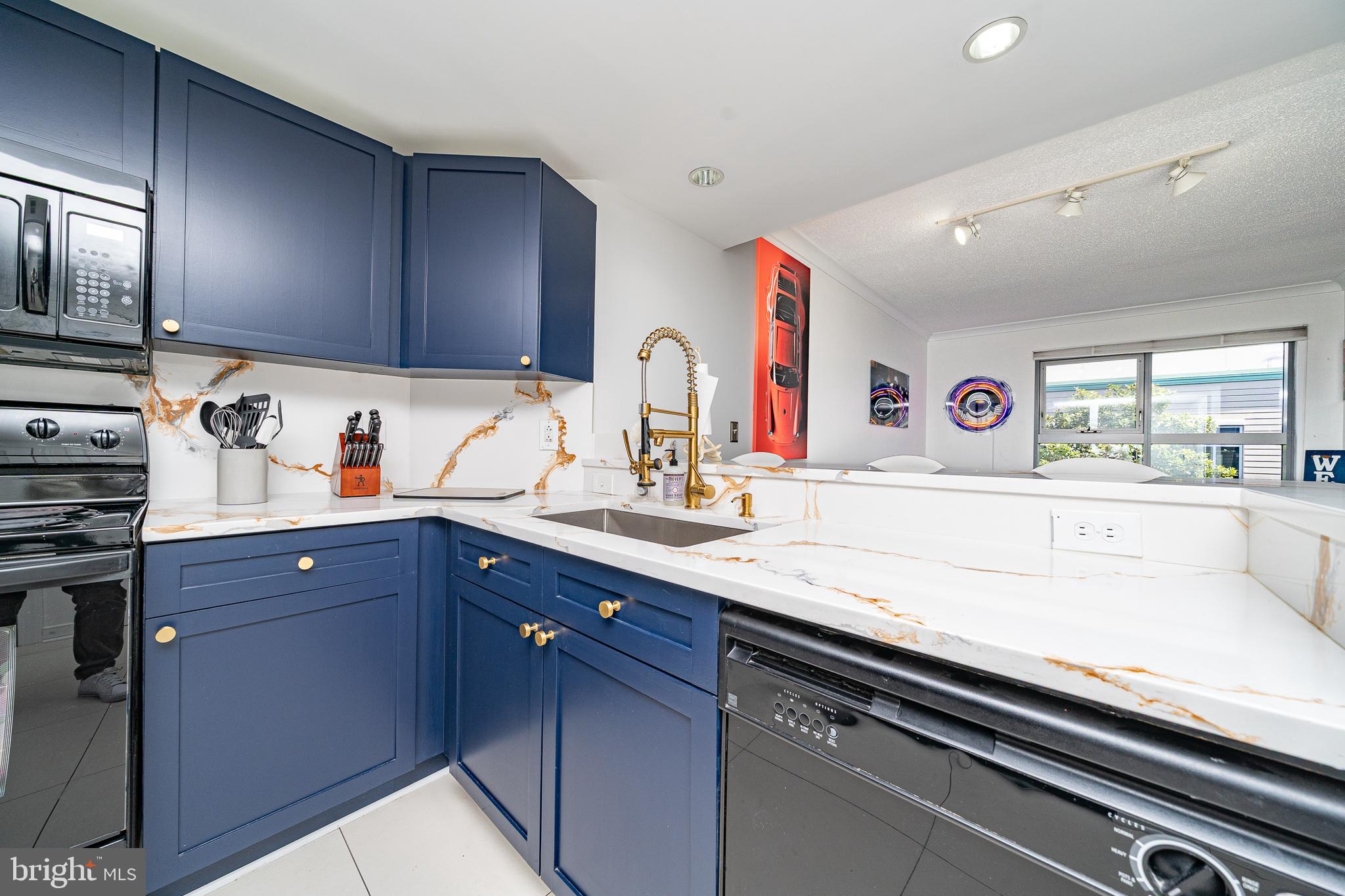 GALLERY PLACE - Residential Lease