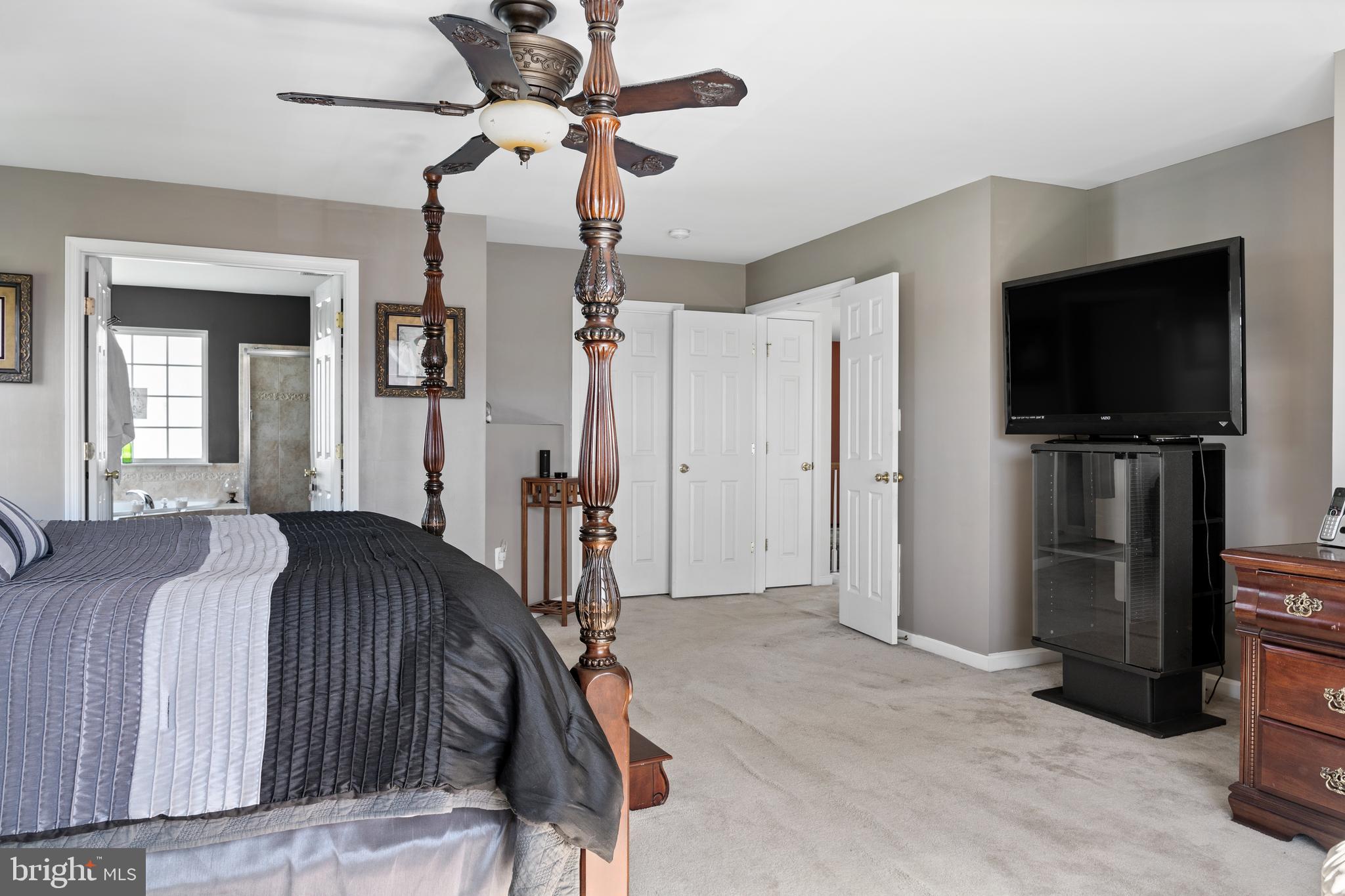 NORTH RIDGE ESTATES - Residential