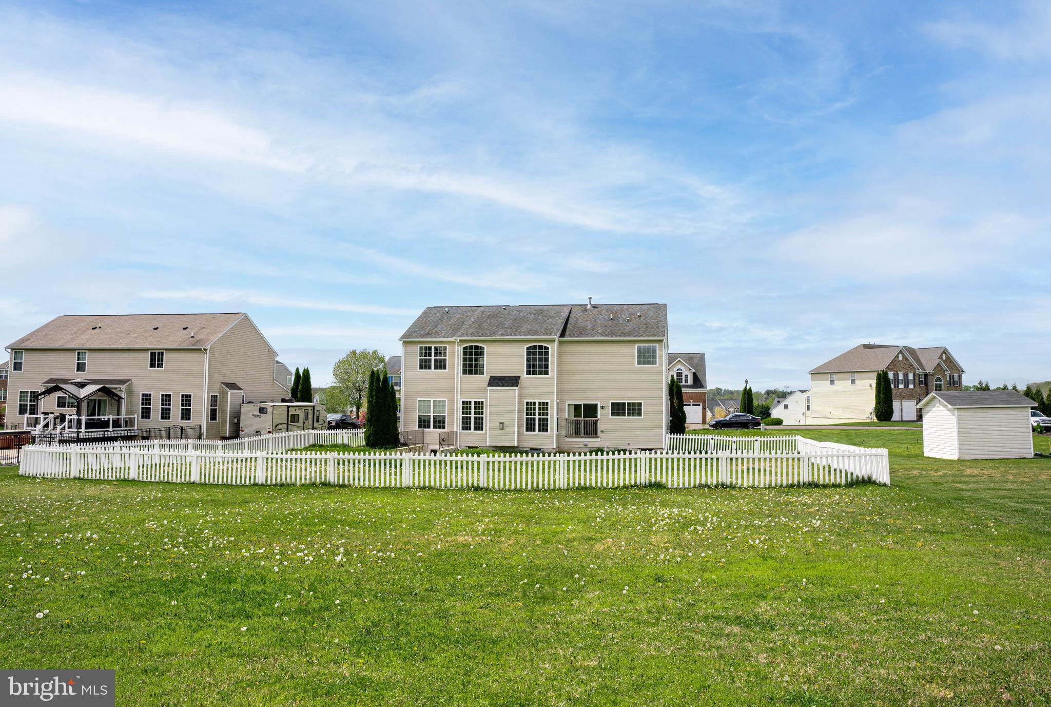 NORTH RIDGE ESTATES - Residential