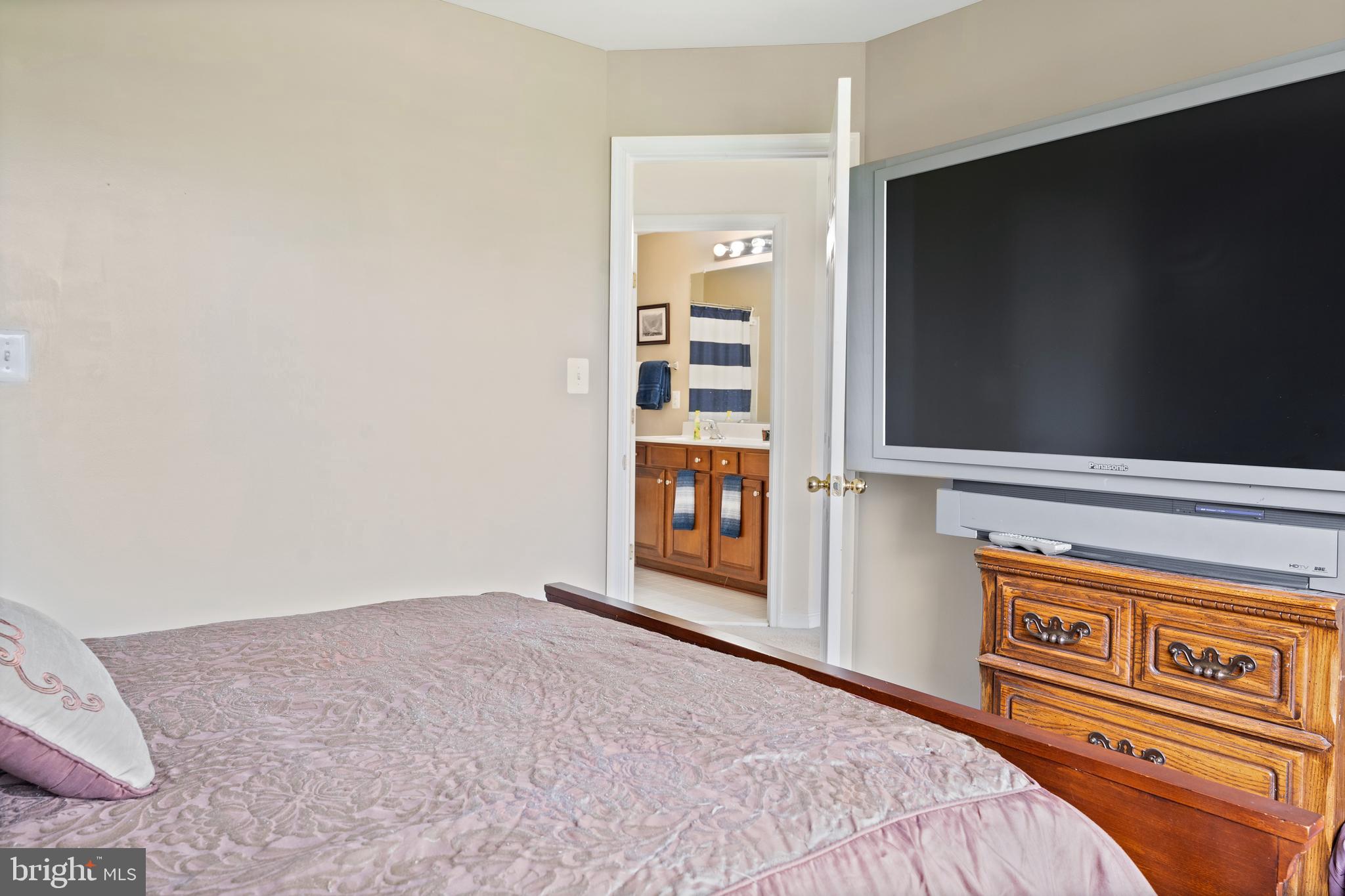 NORTH RIDGE ESTATES - Residential