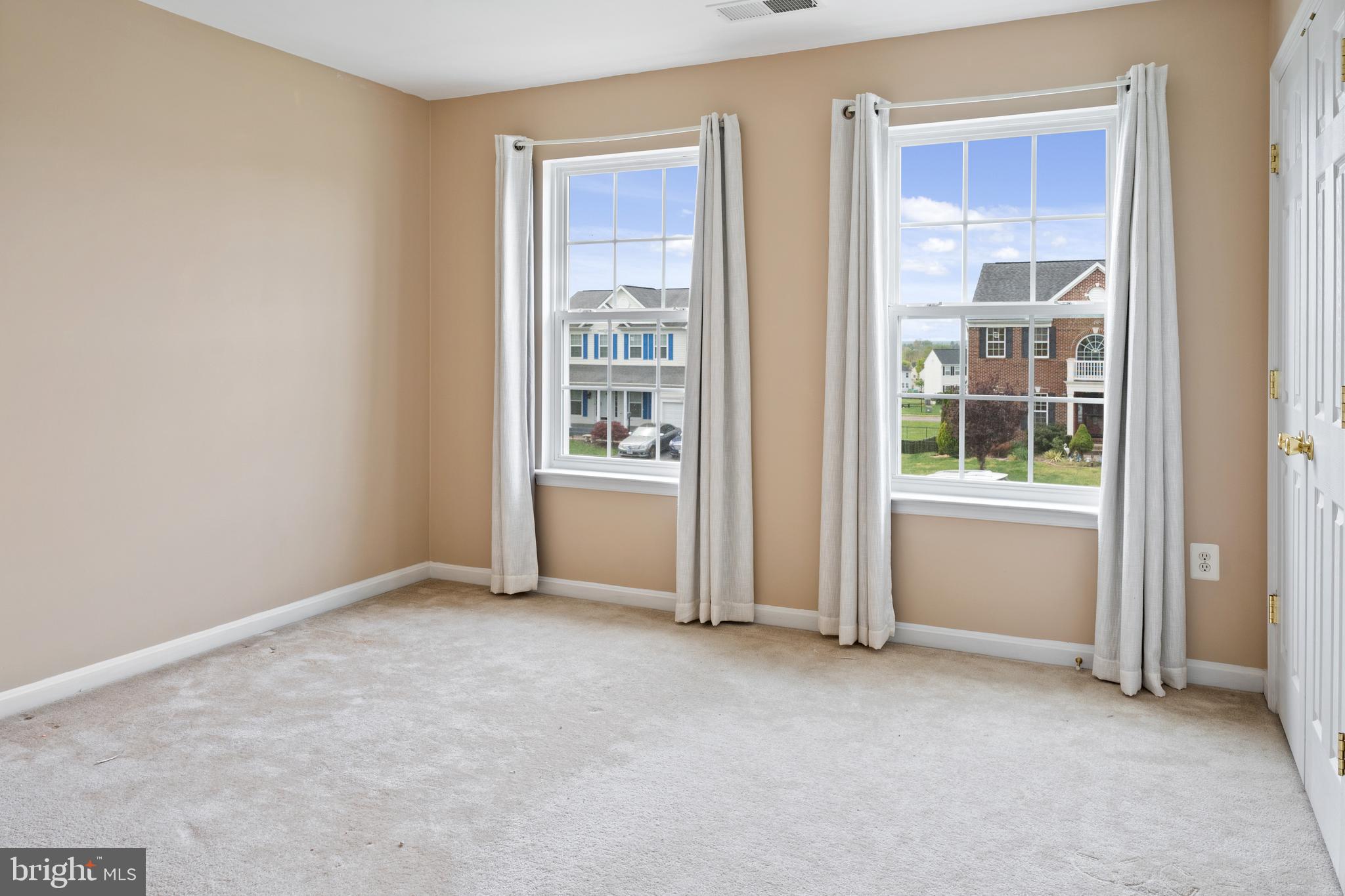 NORTH RIDGE ESTATES - Residential