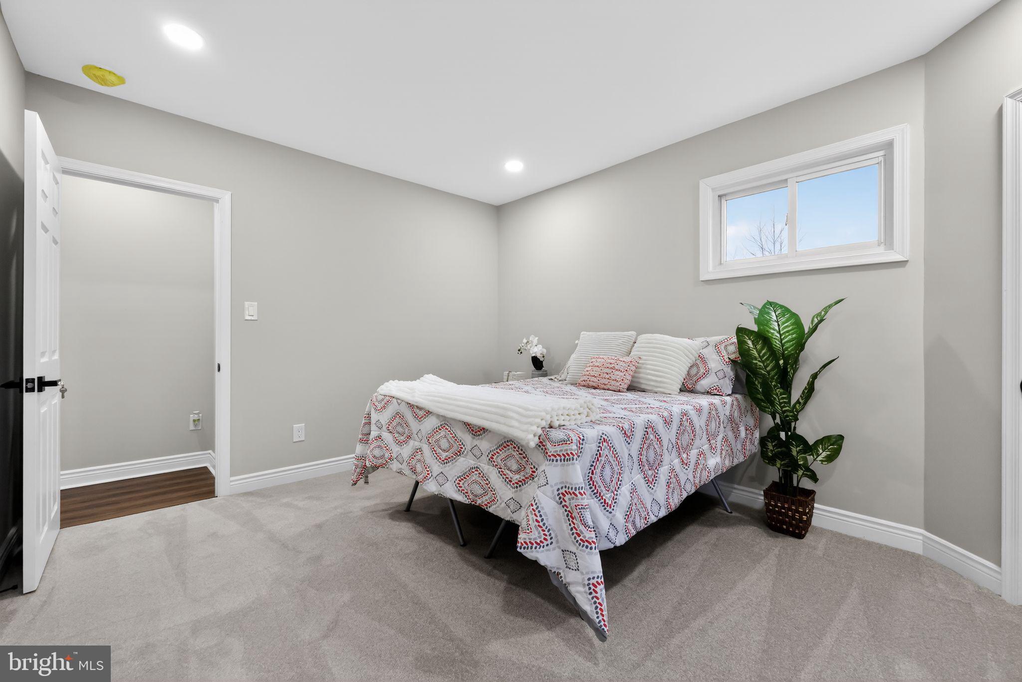 NINTH WARD - Residential