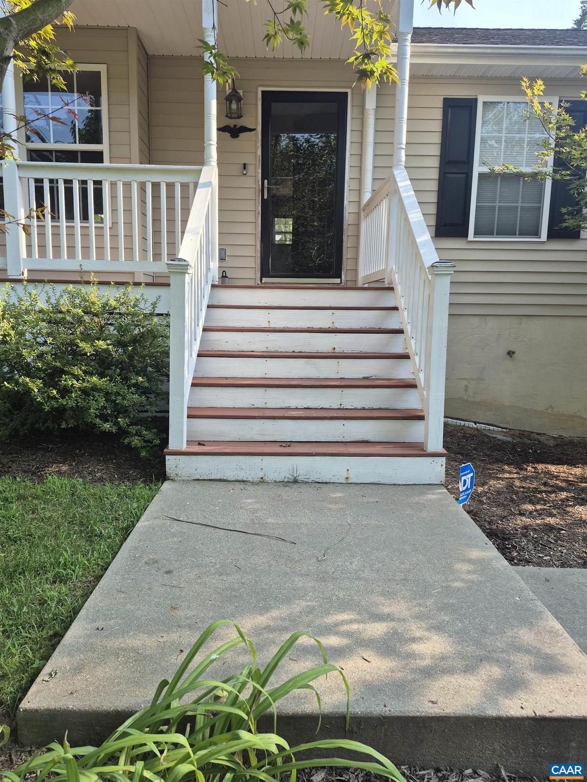 1060 EAST RIVER RD