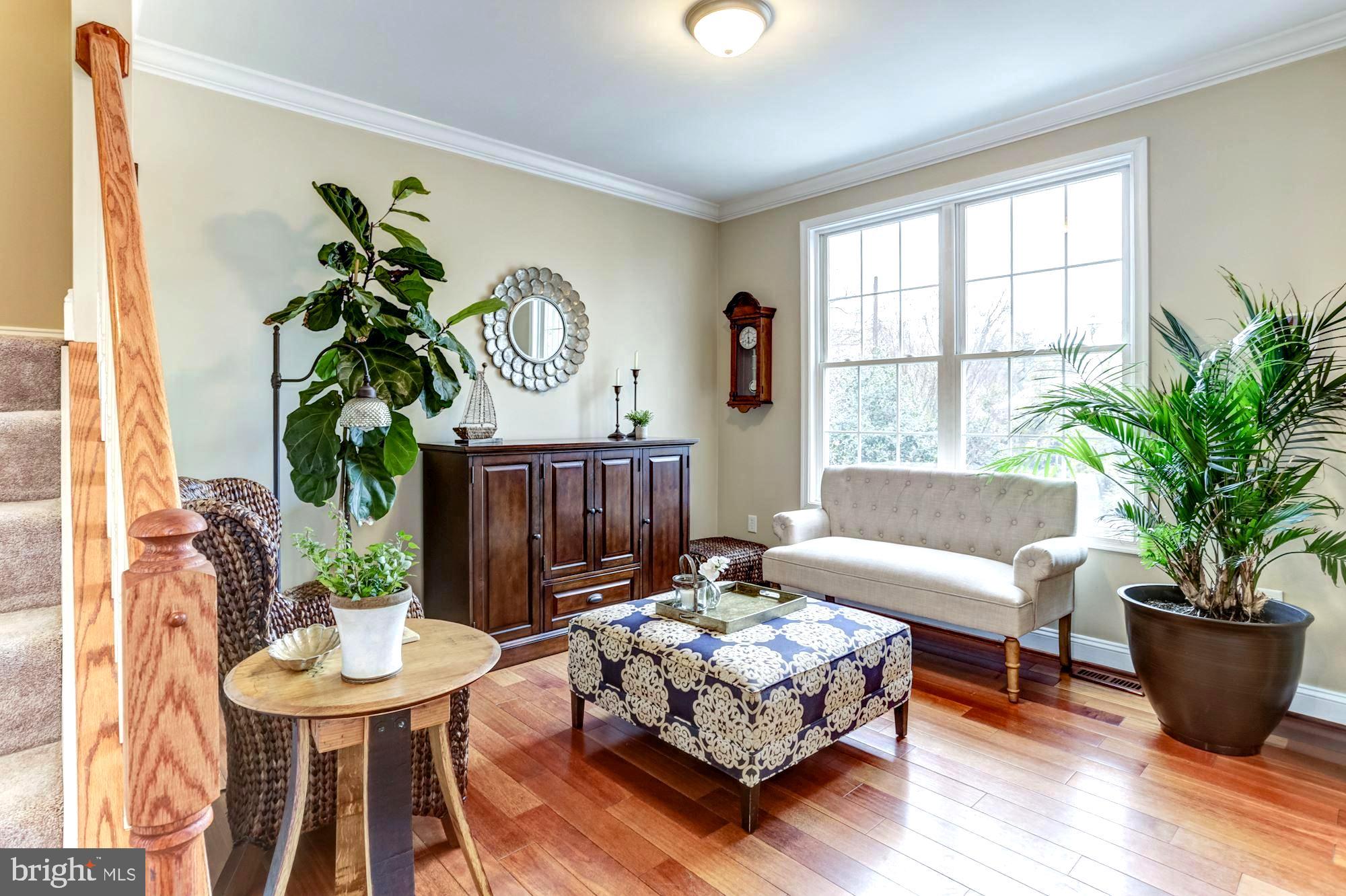 MANHATTAN BEACH - Residential