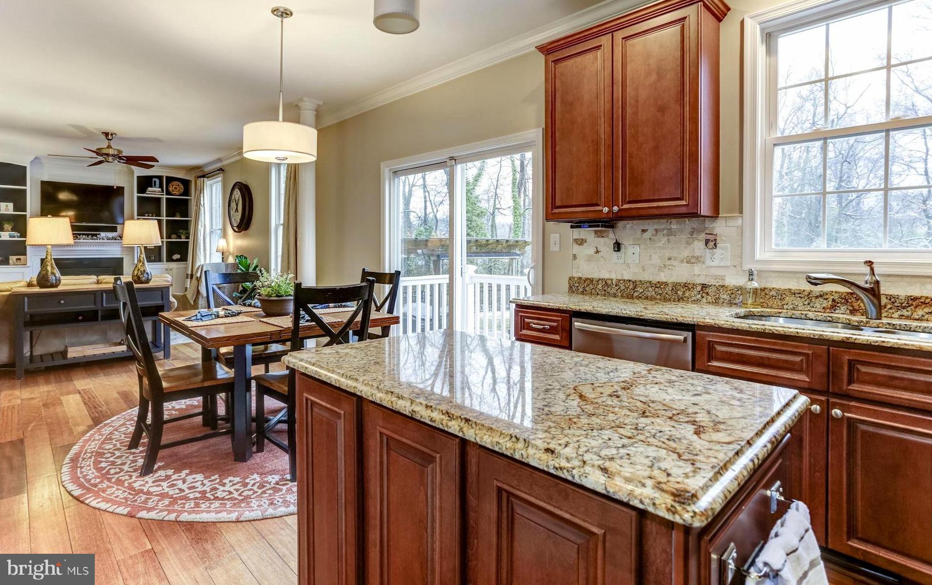 MANHATTAN BEACH - Residential