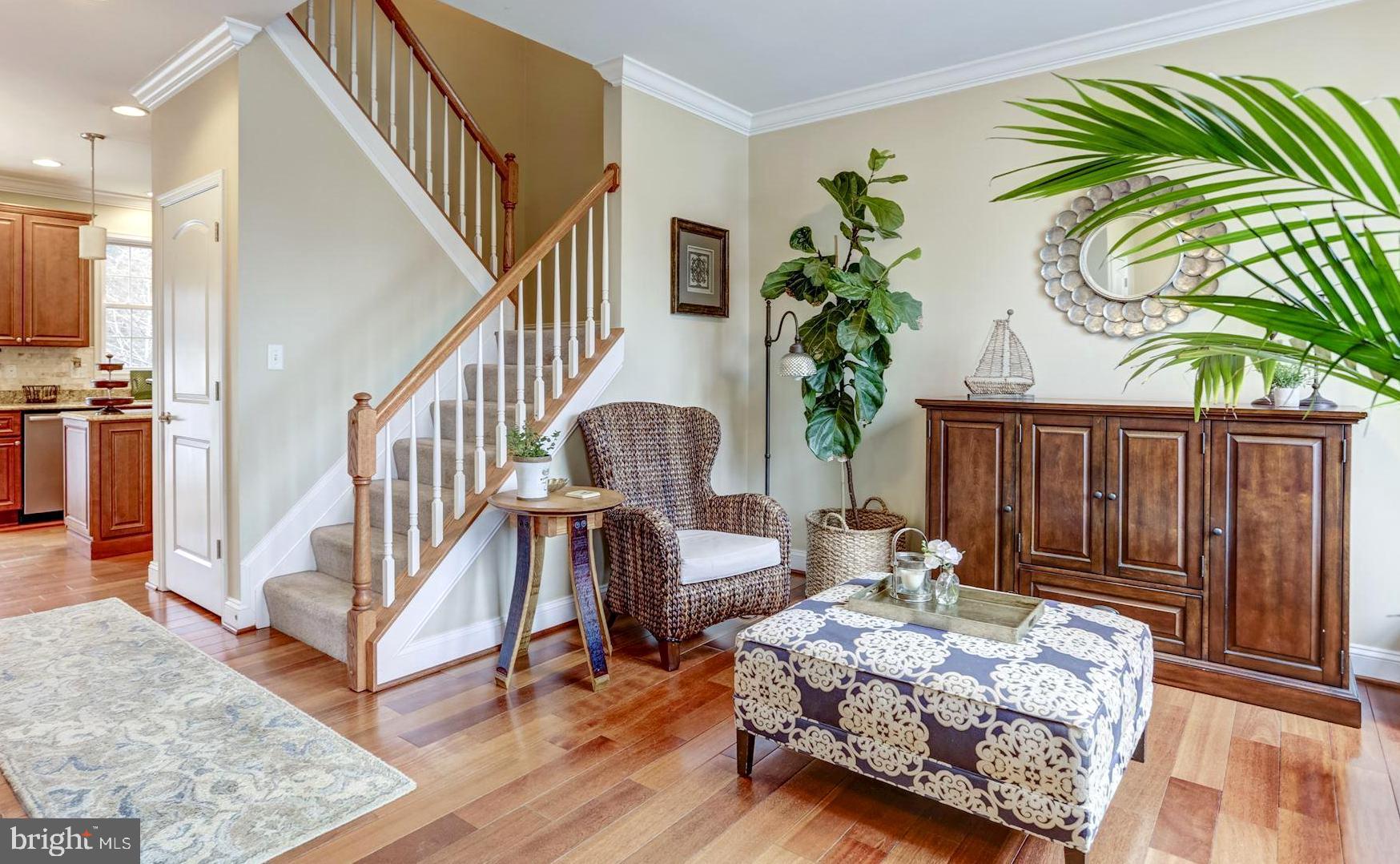 MANHATTAN BEACH - Residential