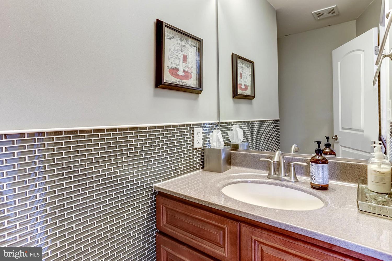 MANHATTAN BEACH - Residential