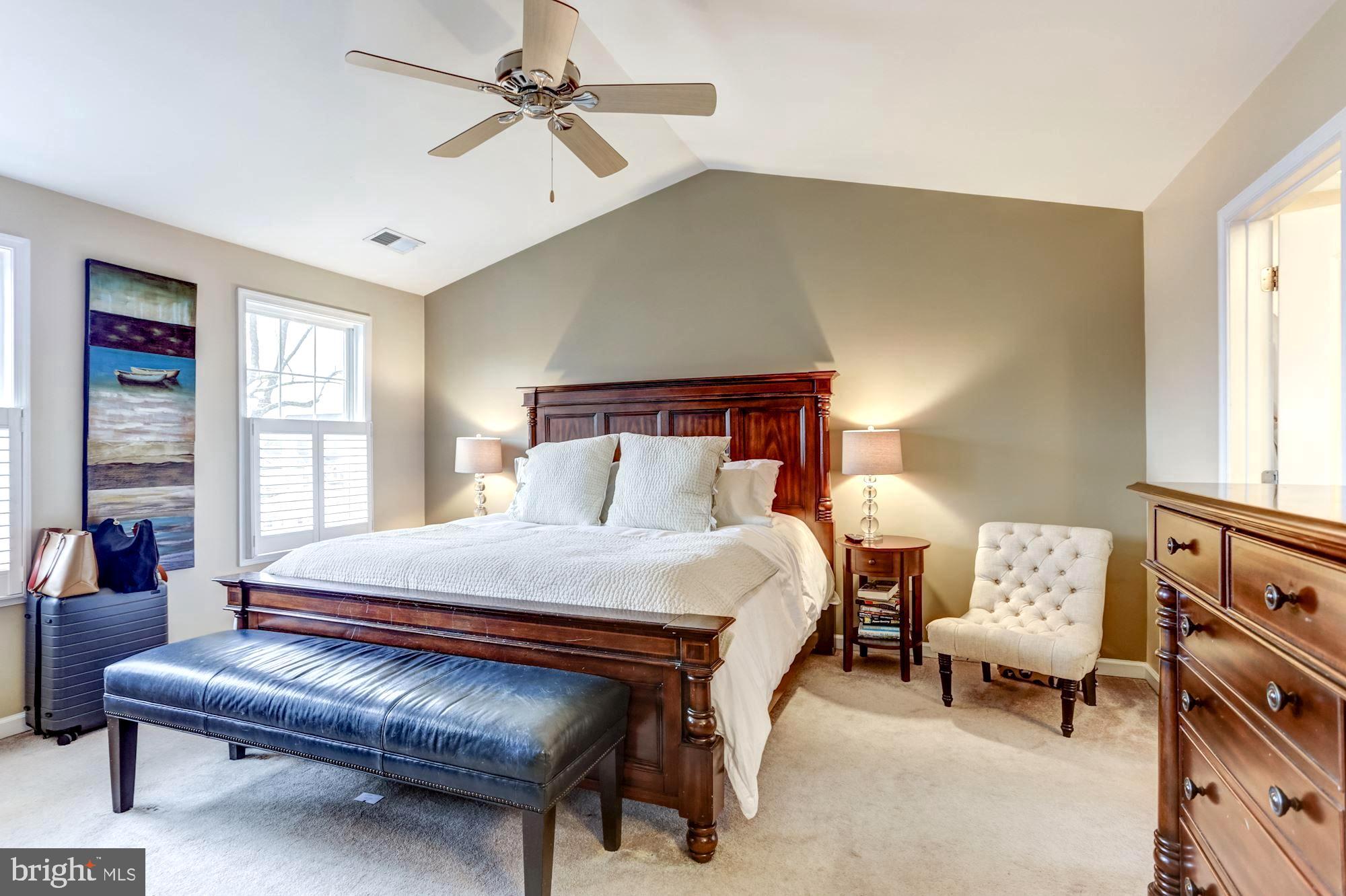 MANHATTAN BEACH - Residential