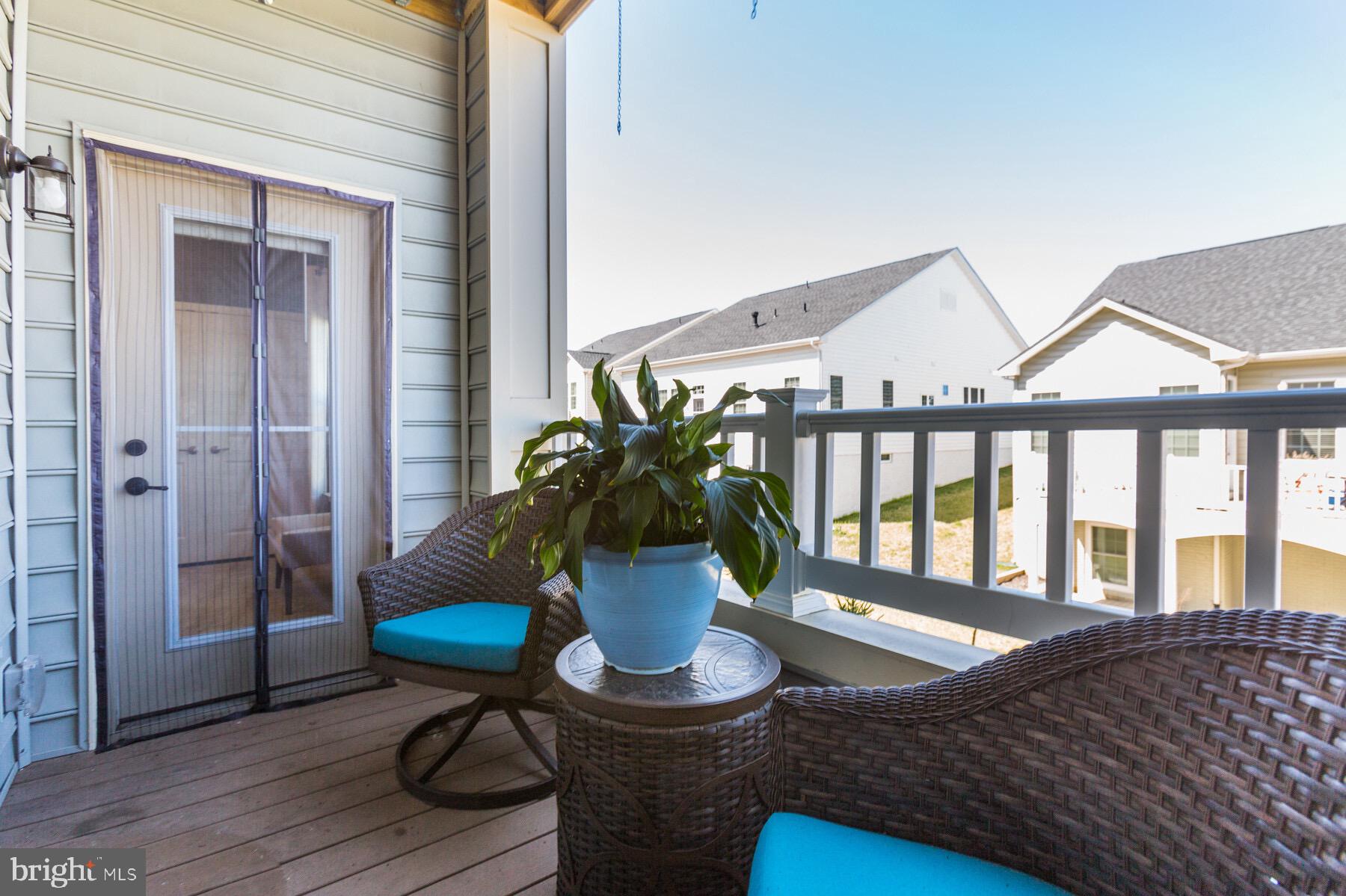 WAVERLY WOODS WEST - Residential