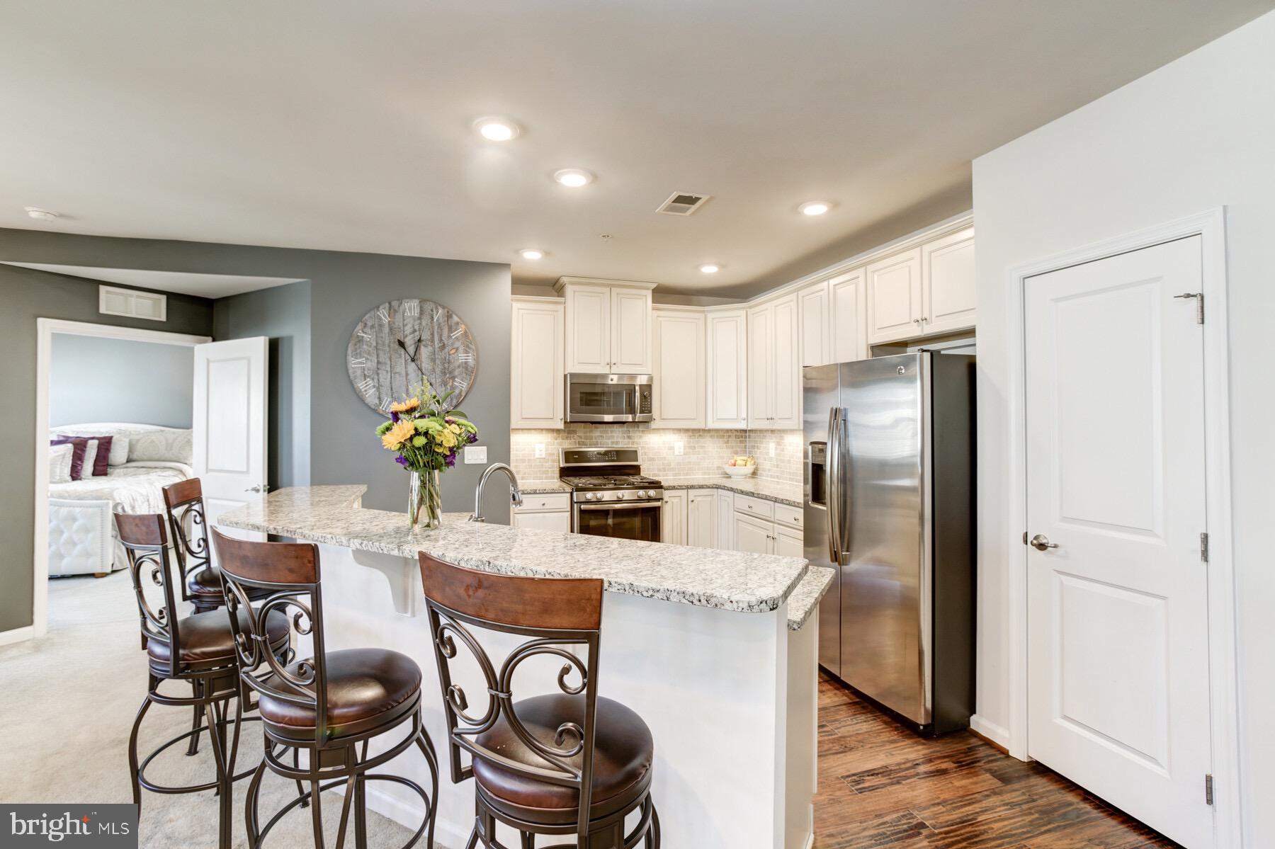 WAVERLY WOODS WEST - Residential