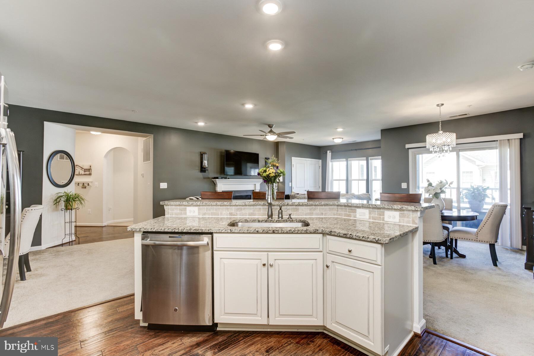 WAVERLY WOODS WEST - Residential