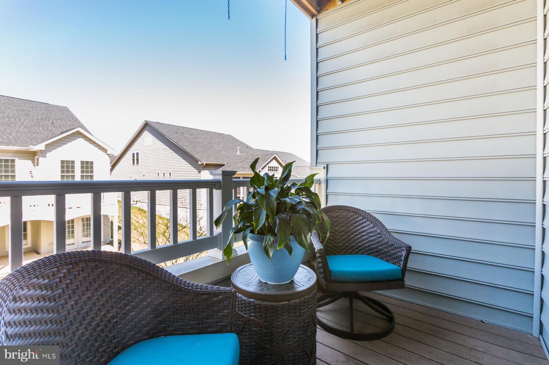 WAVERLY WOODS WEST - Residential