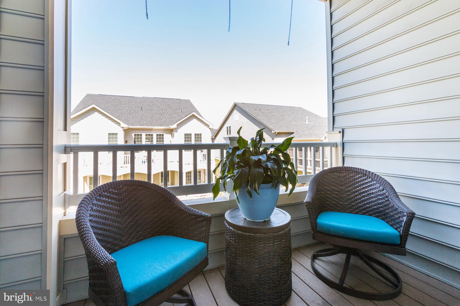 WAVERLY WOODS WEST - Residential