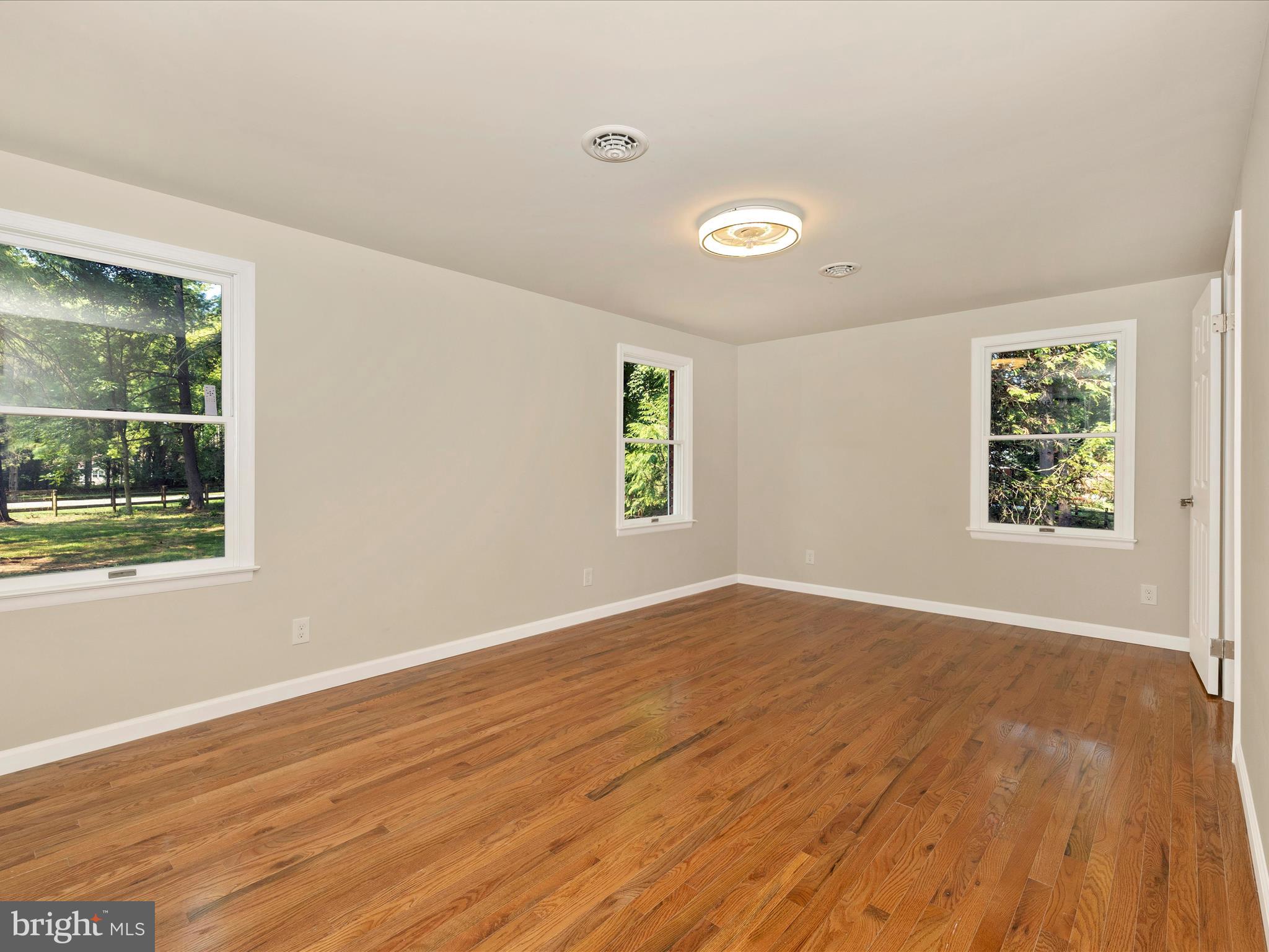 HORSESHOE BEND - Residential