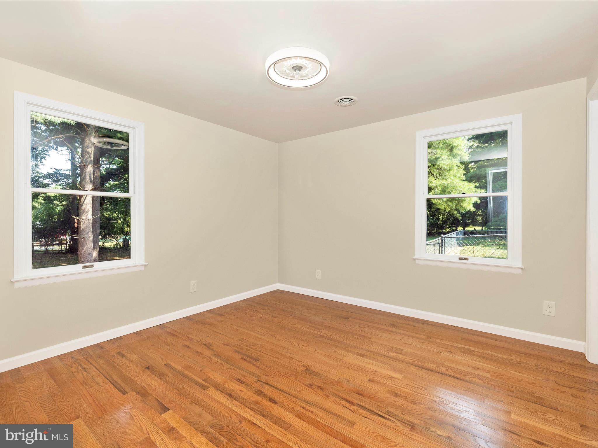 HORSESHOE BEND - Residential