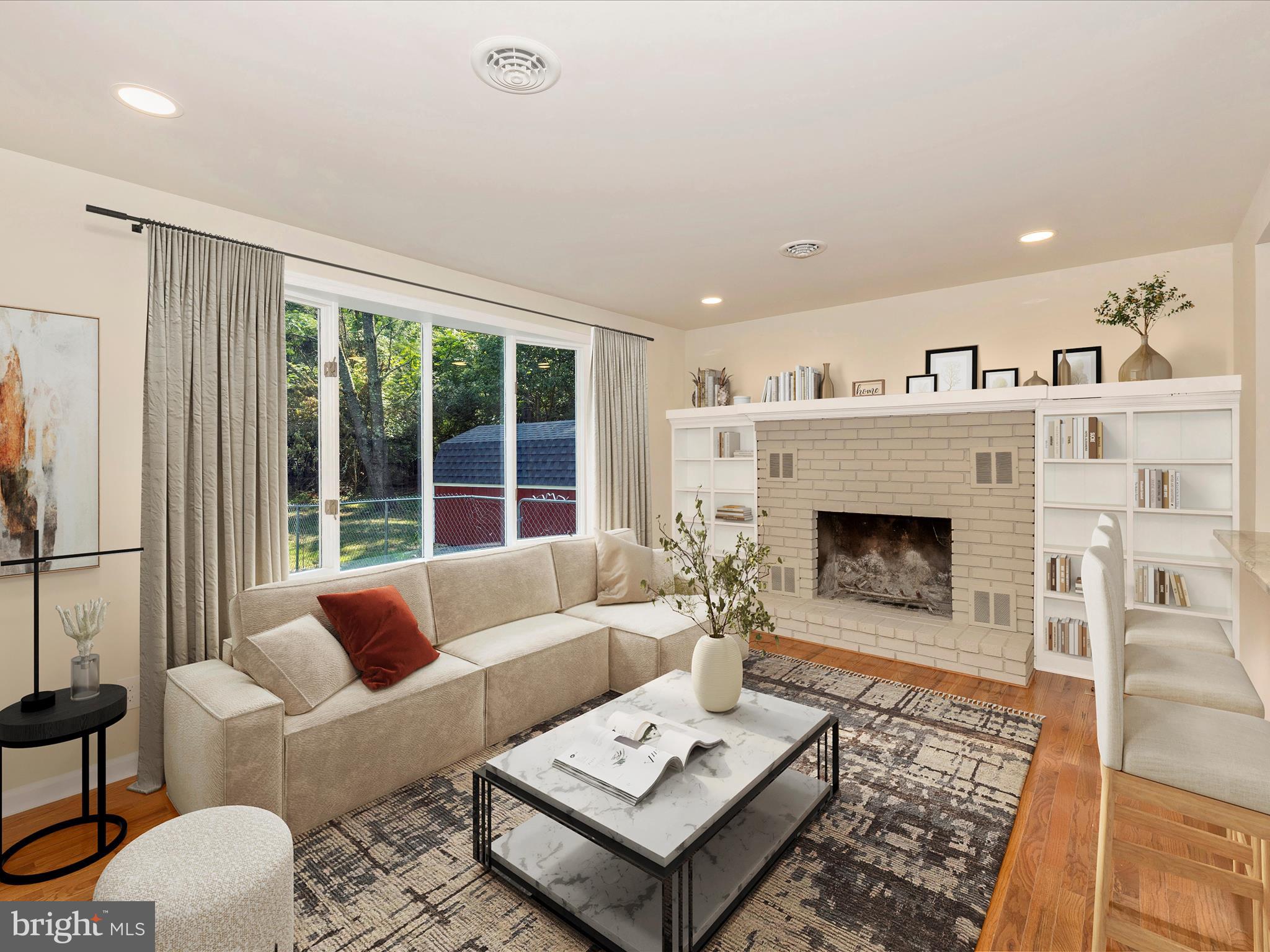 HORSESHOE BEND - Residential