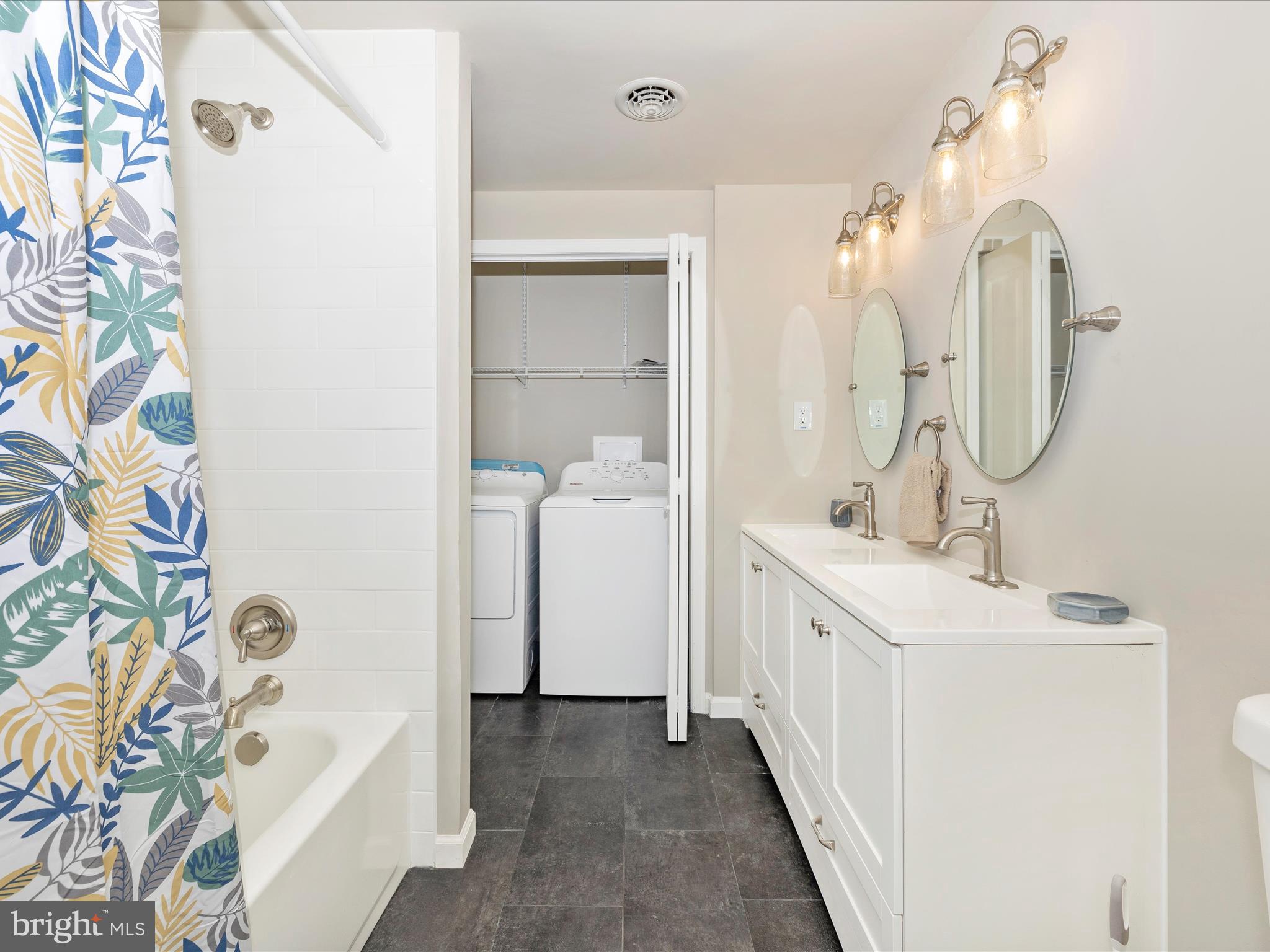 HORSESHOE BEND - Residential