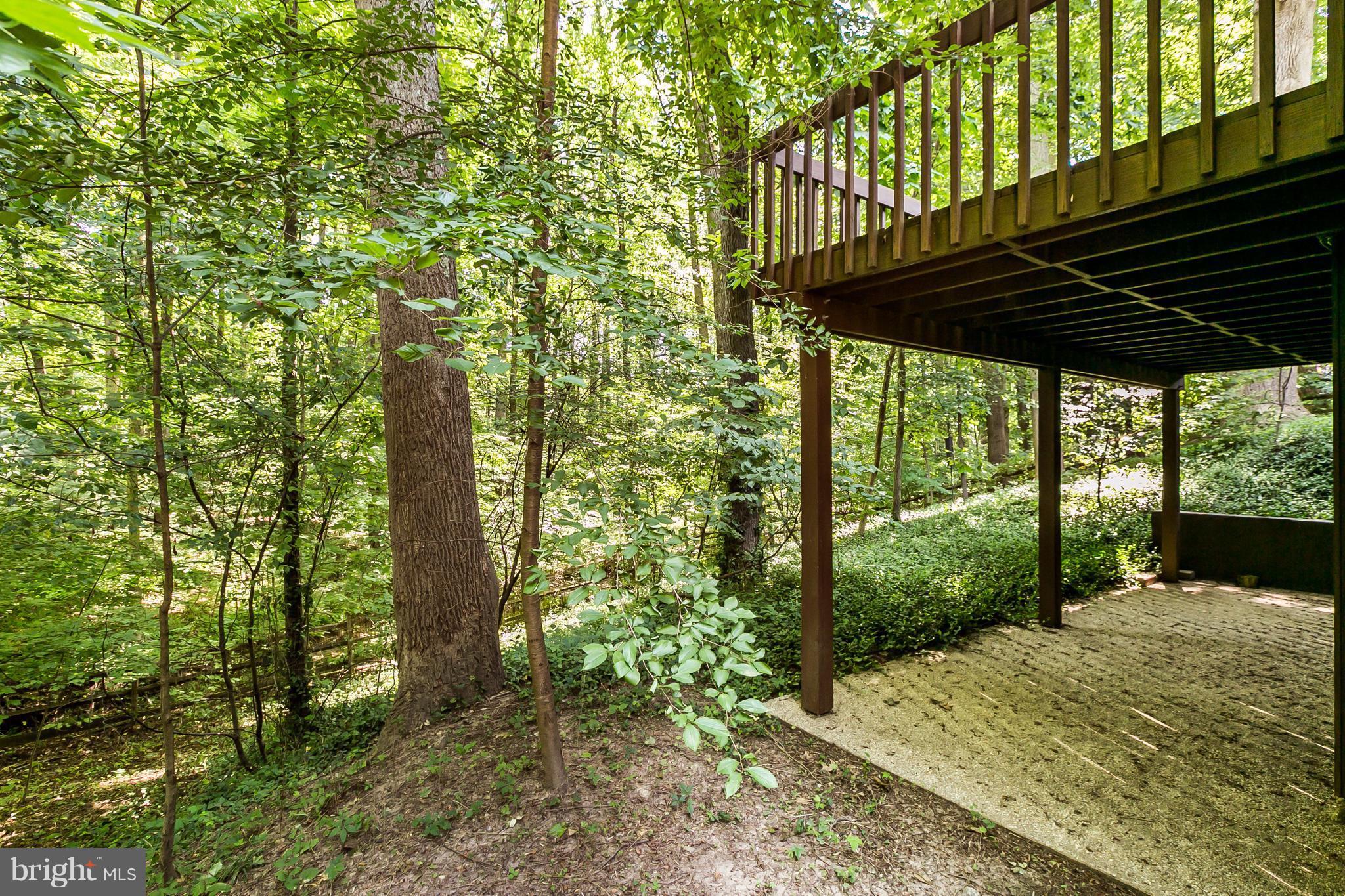 HOBBITS GLEN - Residential